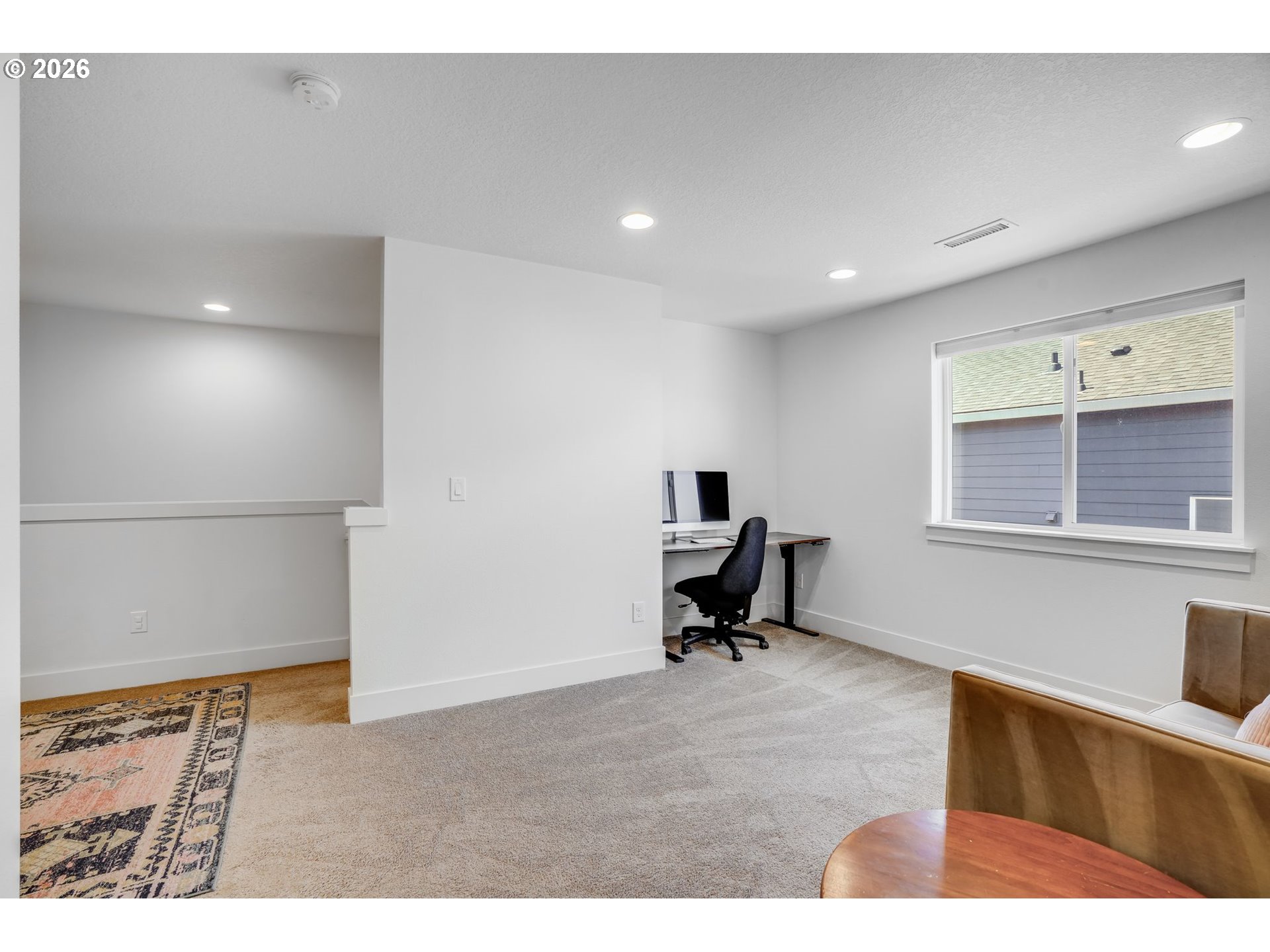 property viewer photo 24