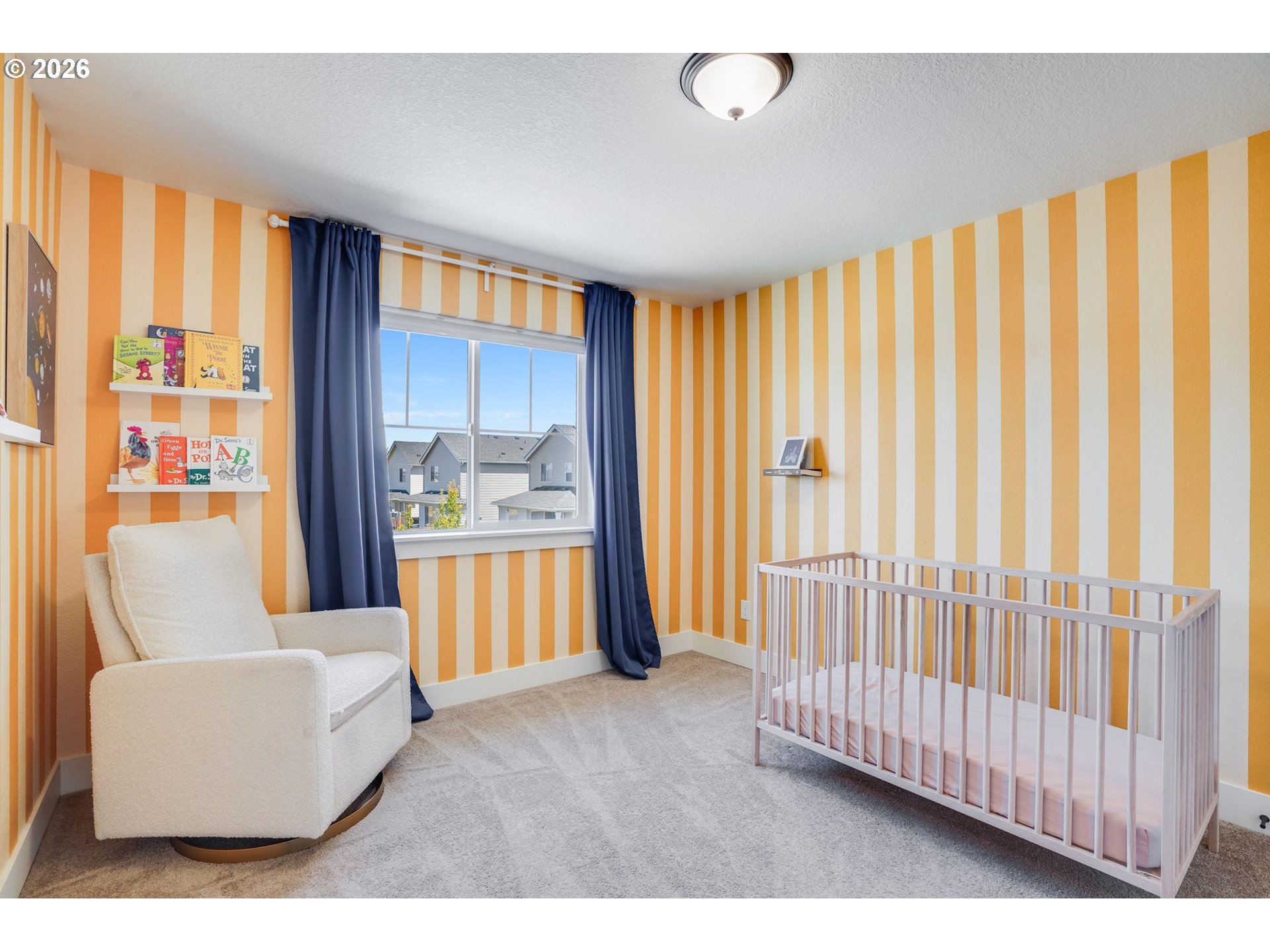 property viewer photo 35