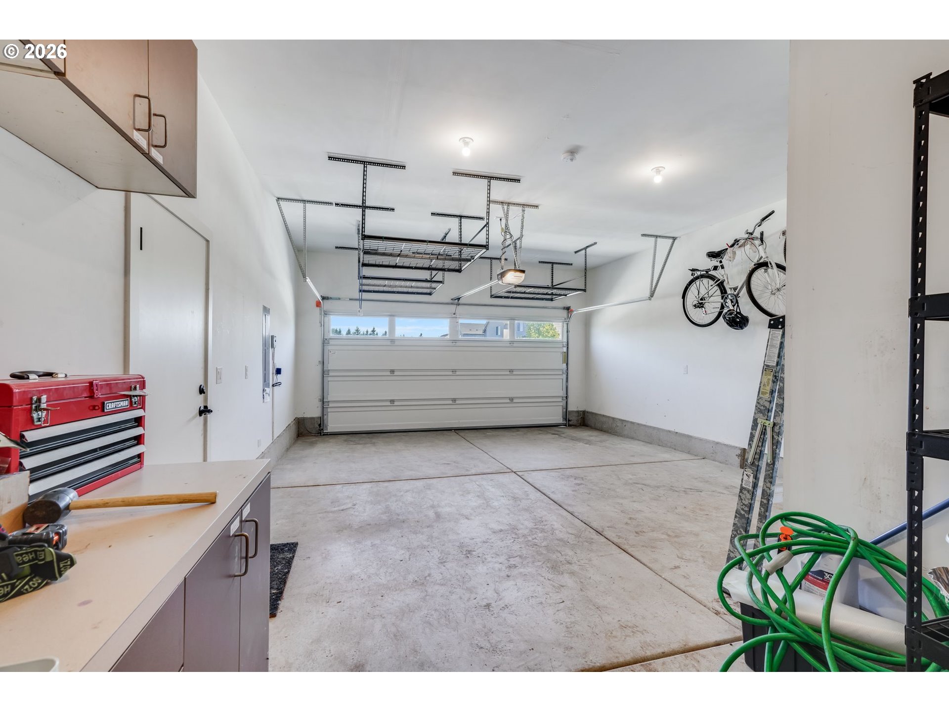 property viewer photo 38