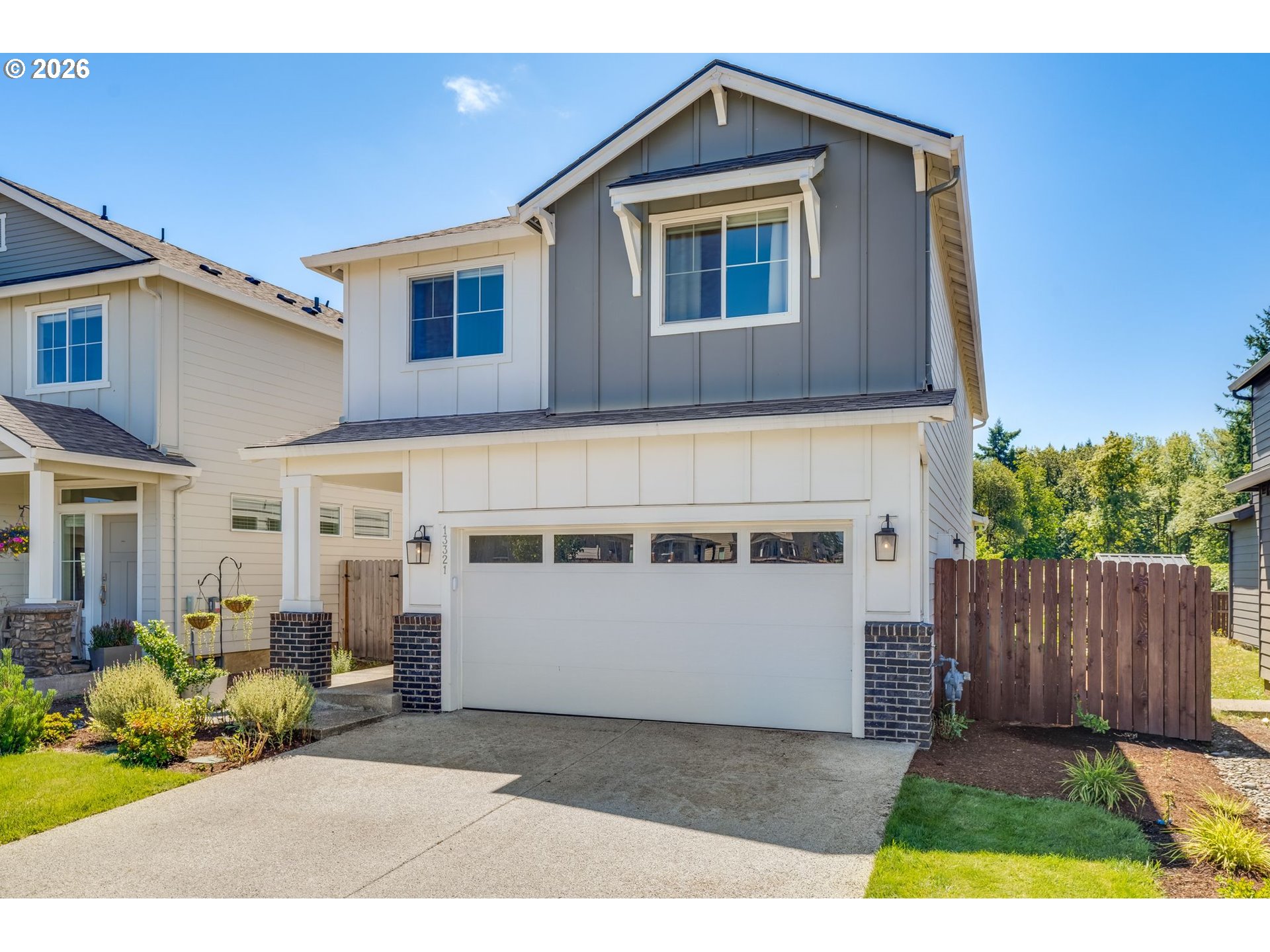 property viewer photo 45