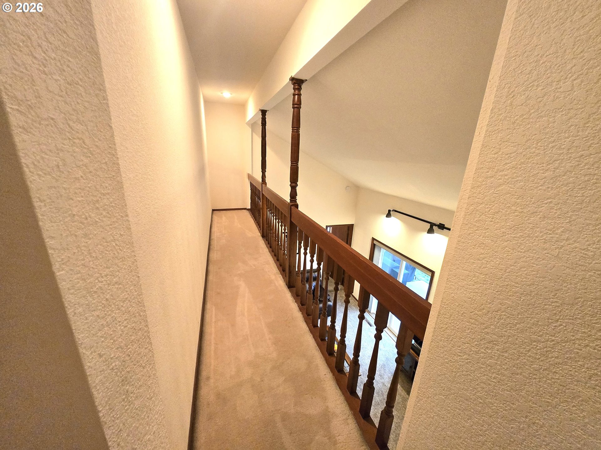 property viewer photo 16