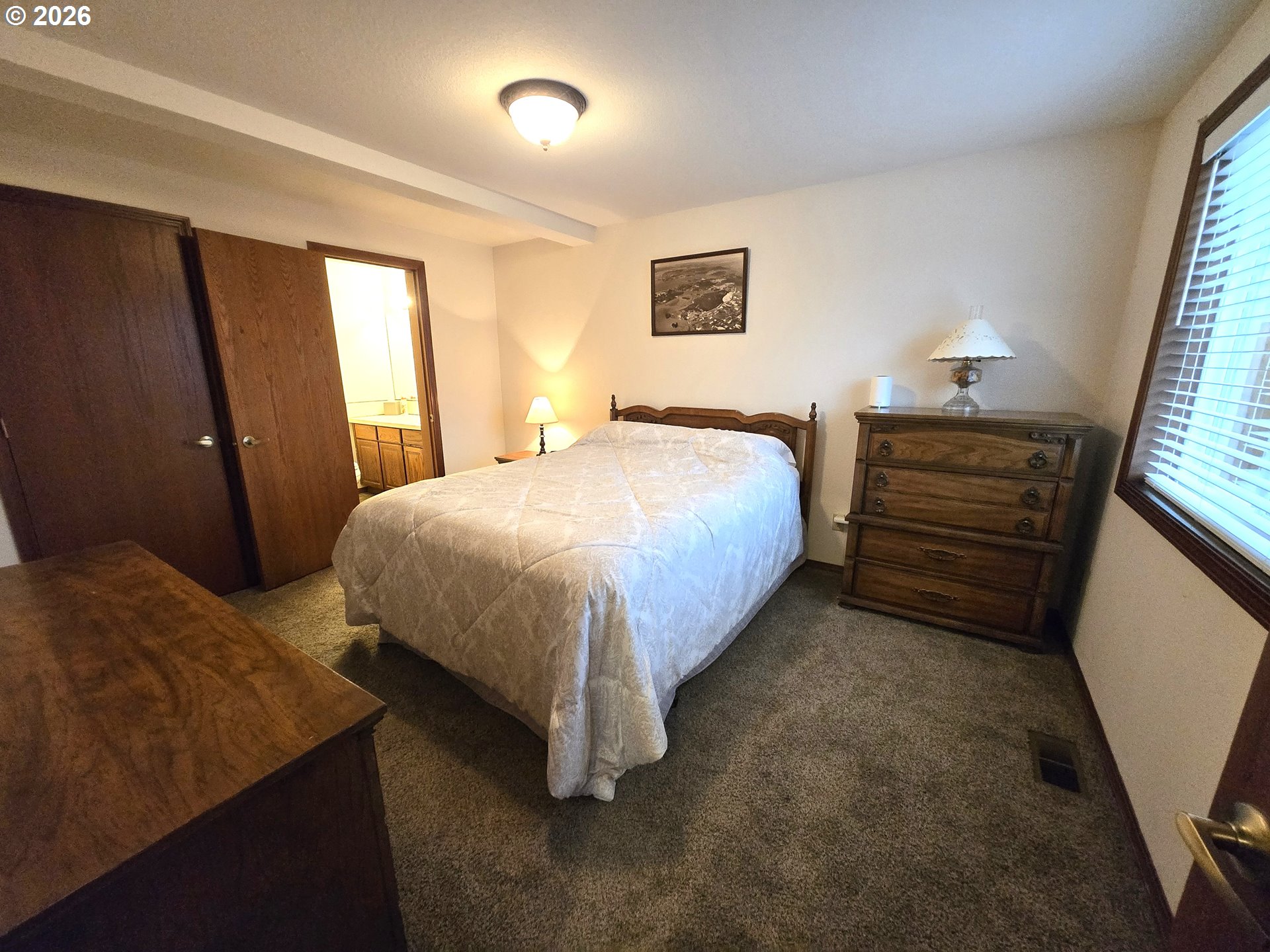 property viewer photo 17