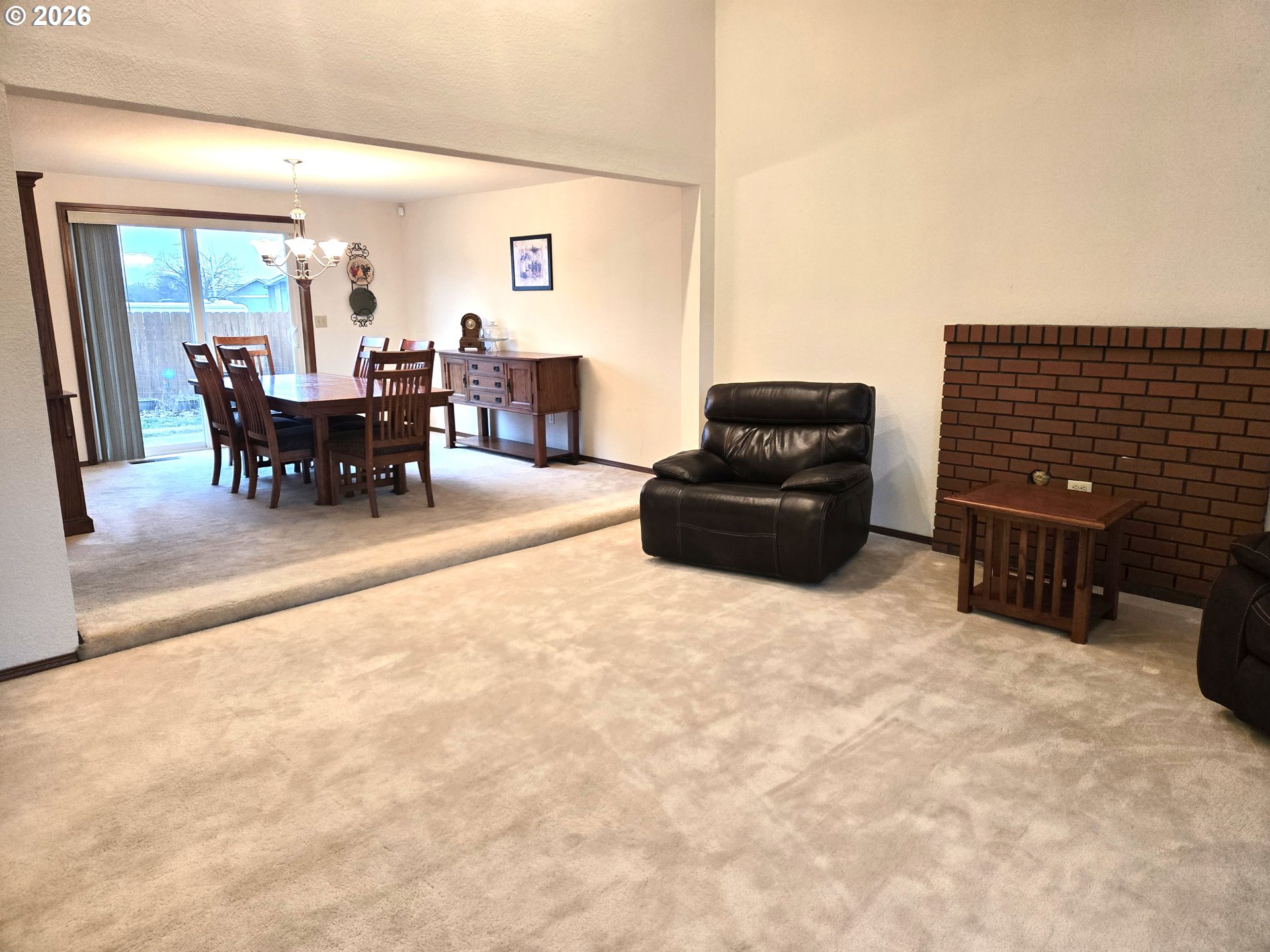 property viewer photo 4