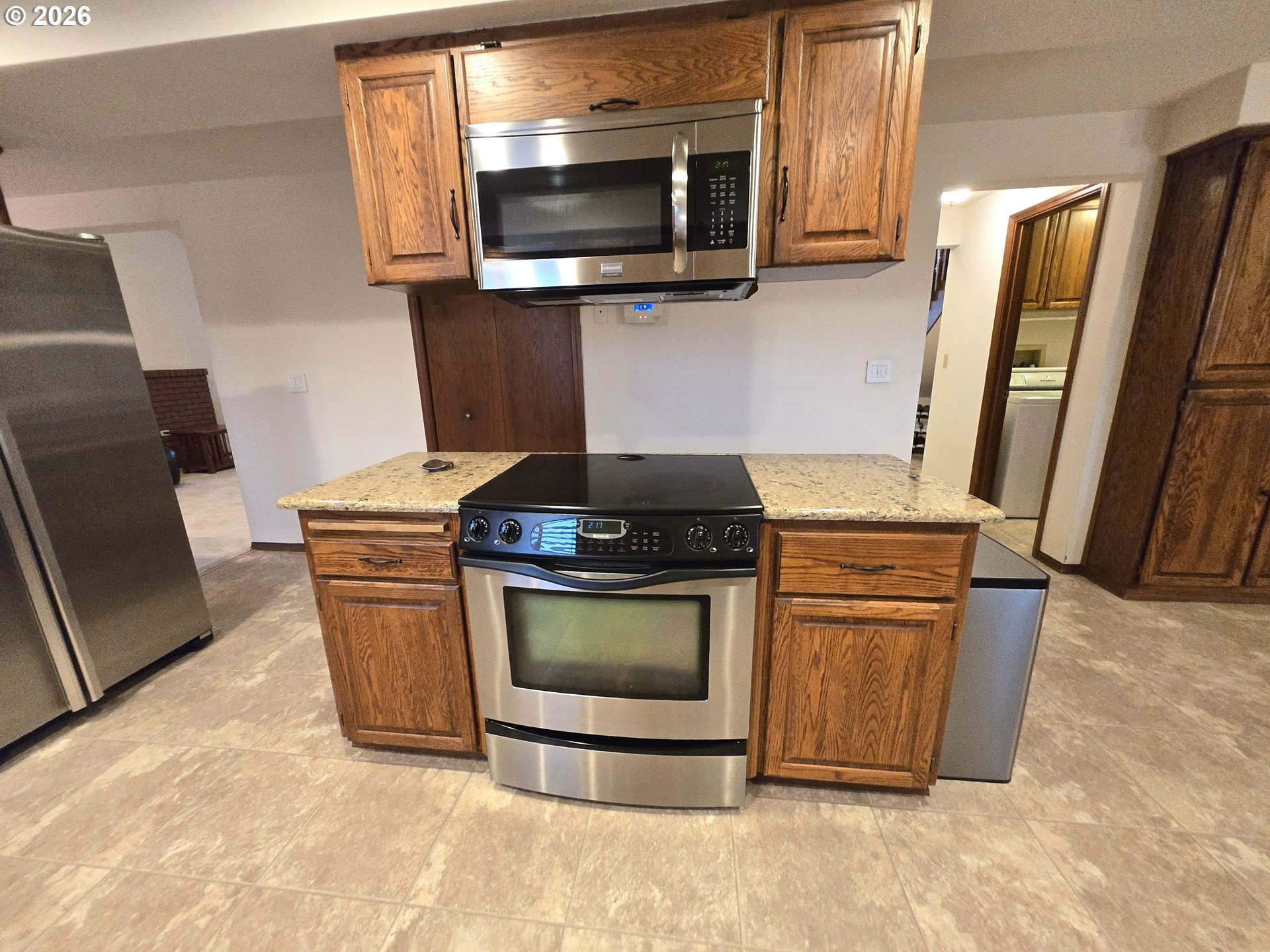property viewer photo 7