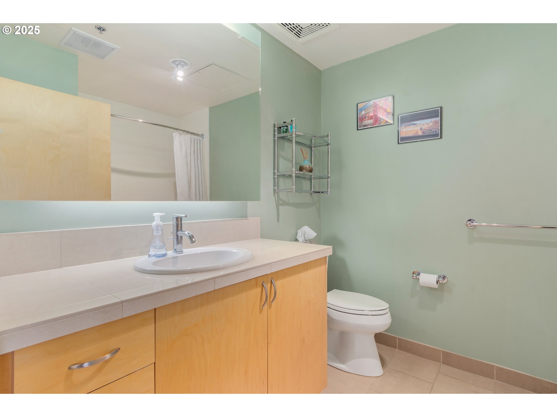 property viewer photo 14