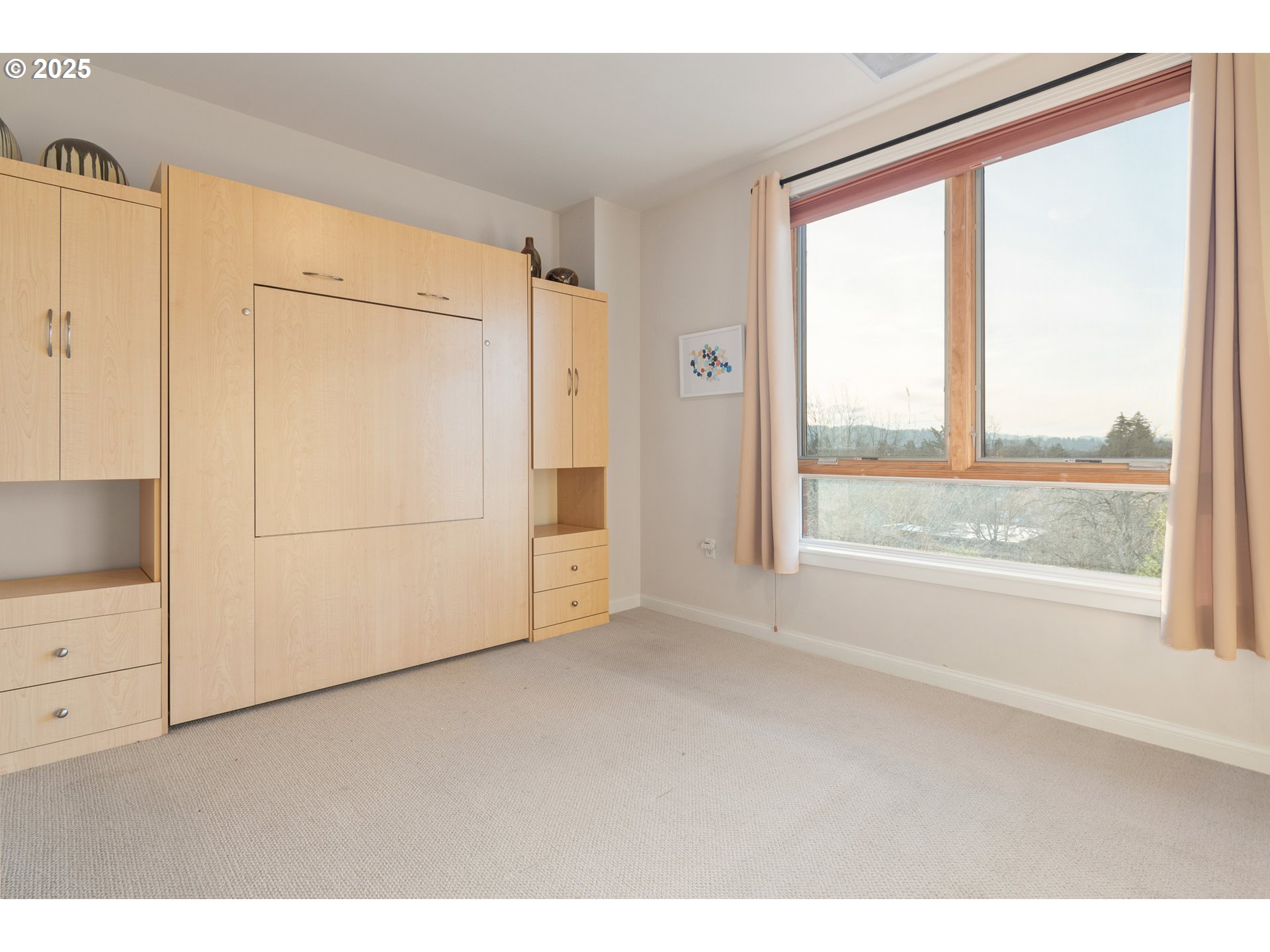 property viewer photo 20