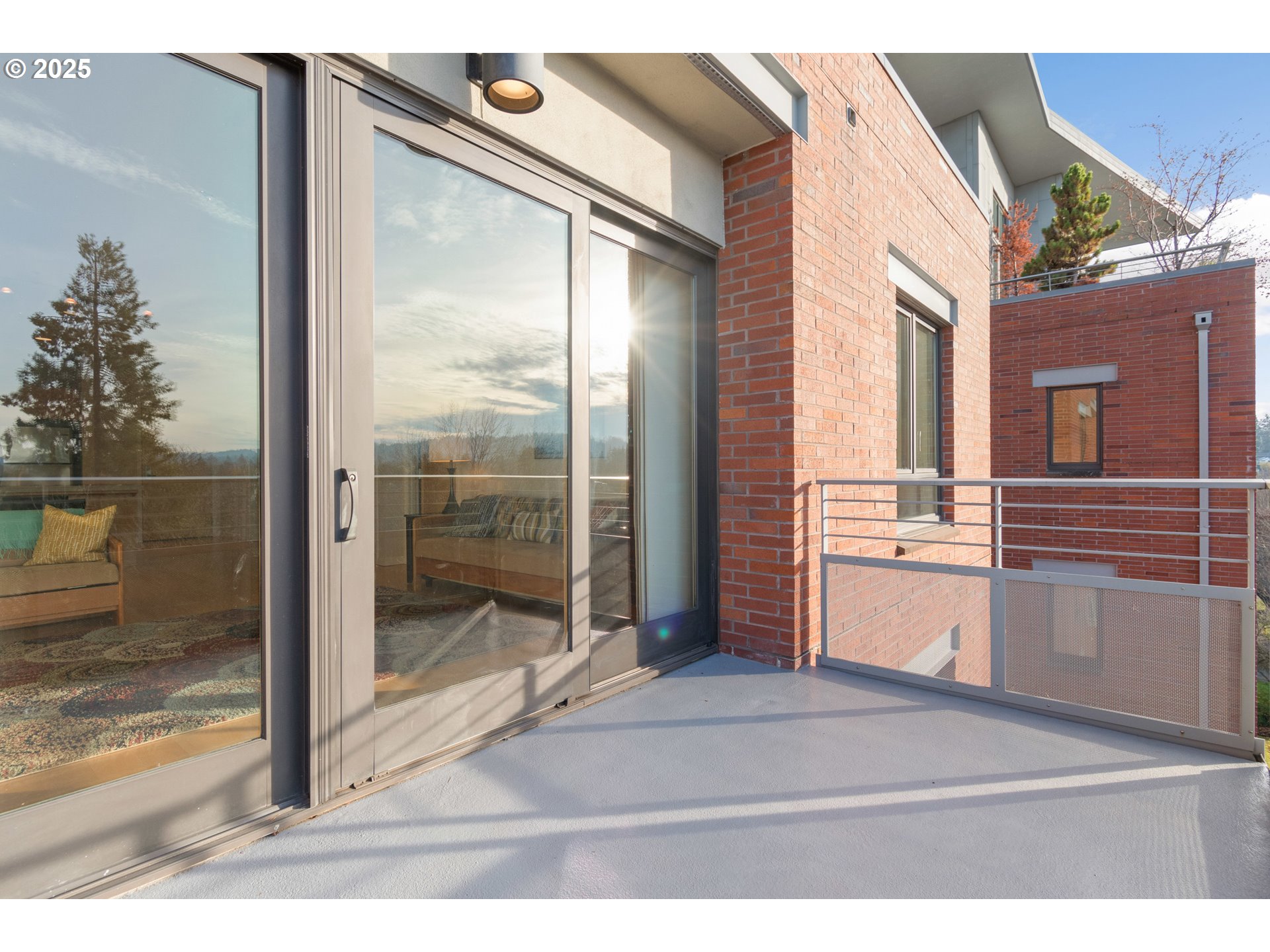 property viewer photo 23