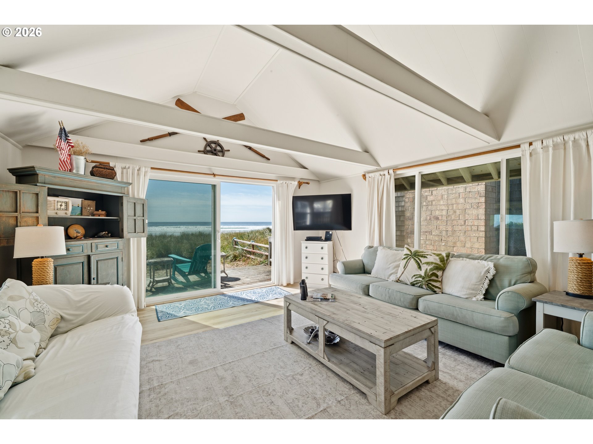 property viewer photo 2