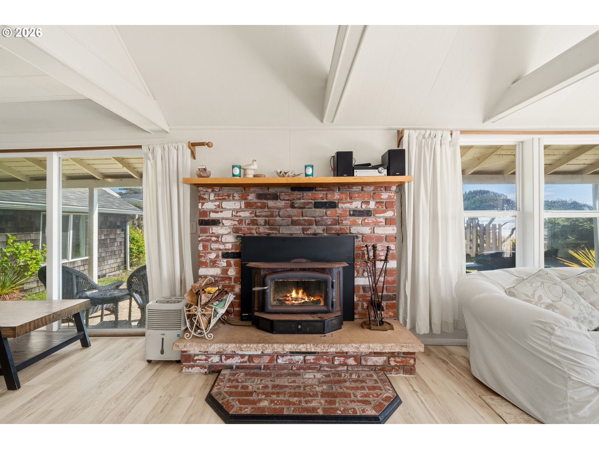 property viewer photo 7