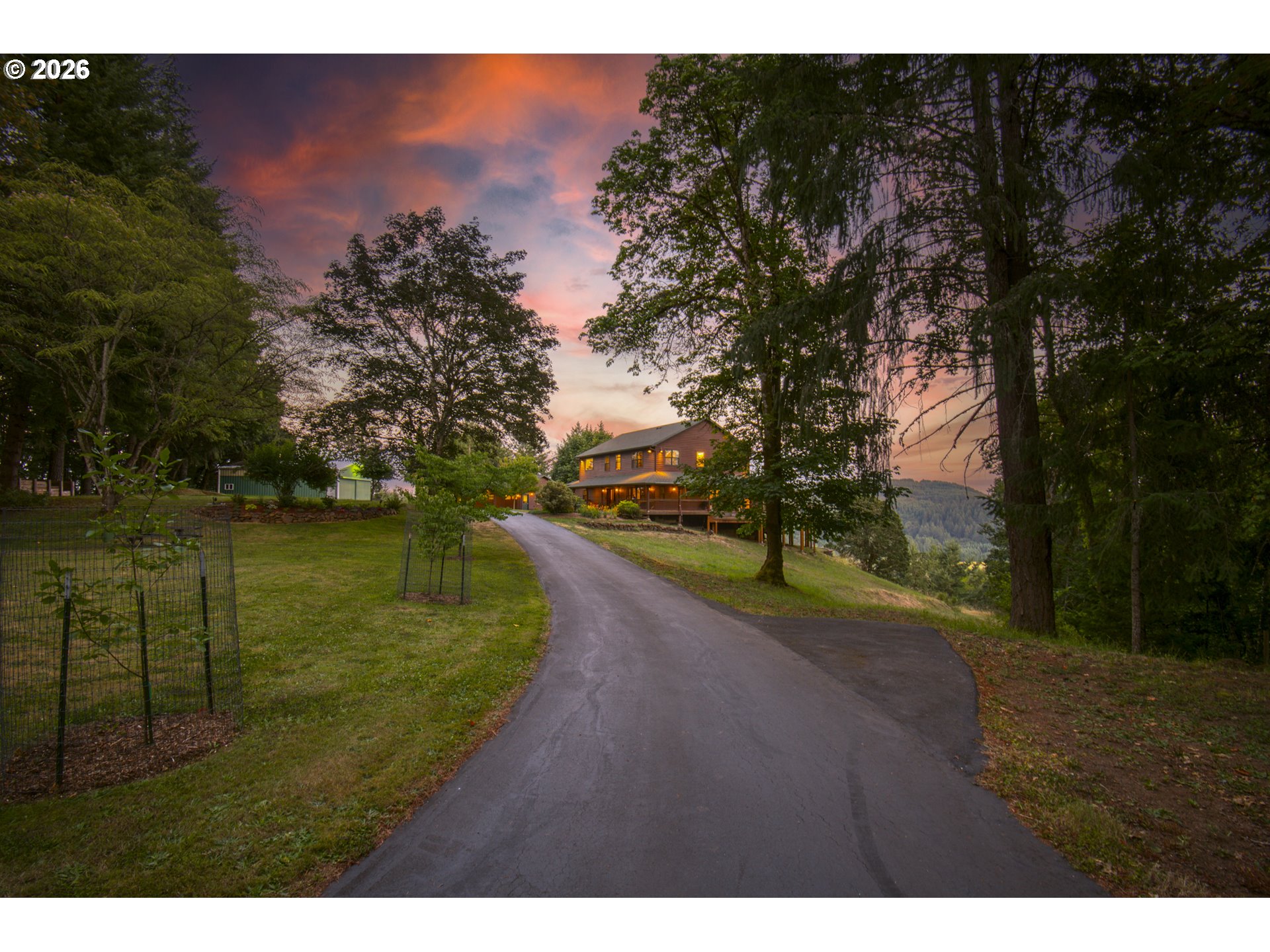 main property photo 32
