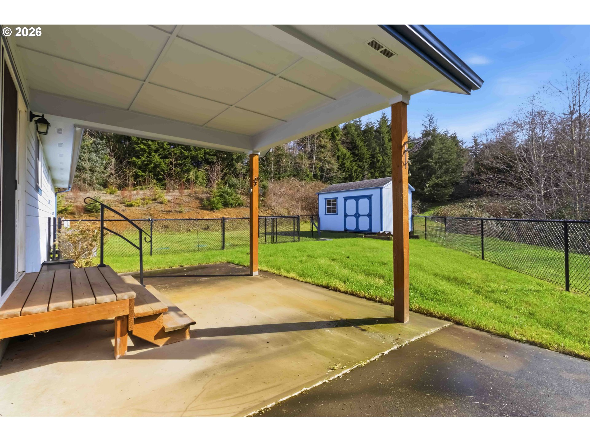 main property photo 31