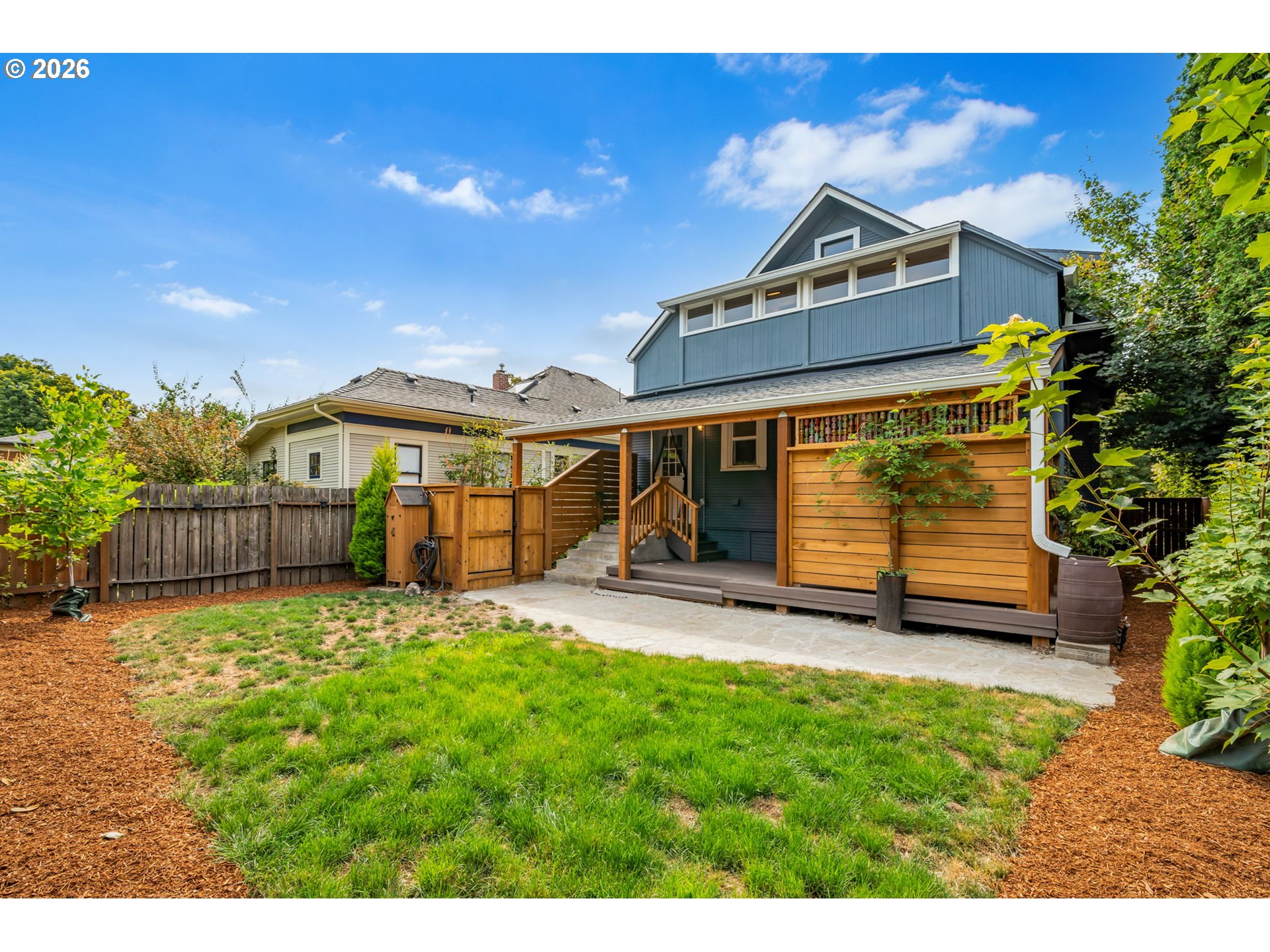 main property photo 34