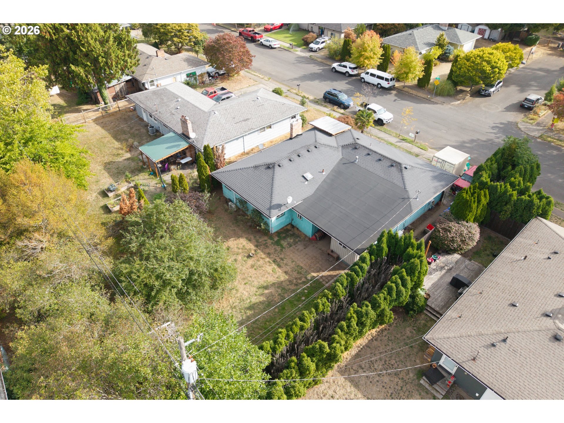 main property photo 32
