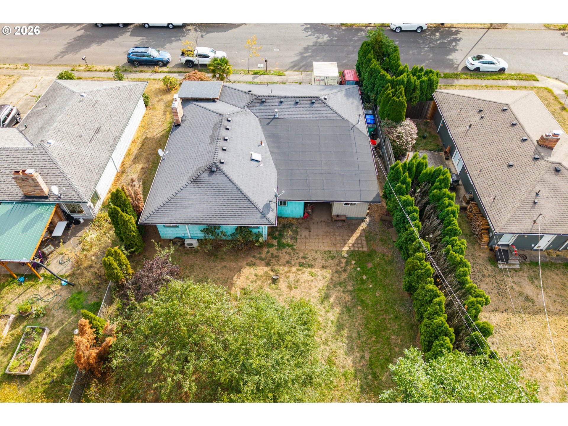 main property photo 33