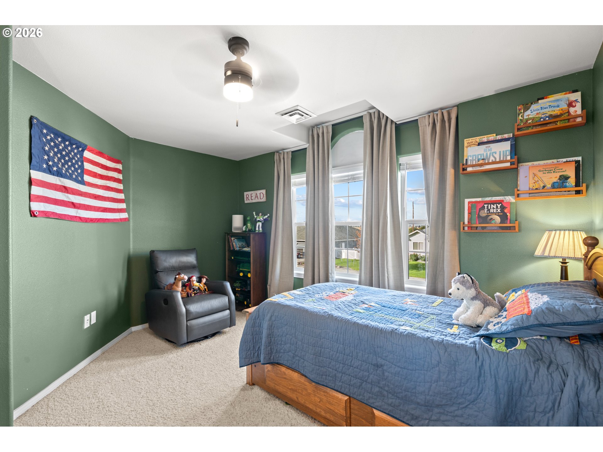 main property photo 16