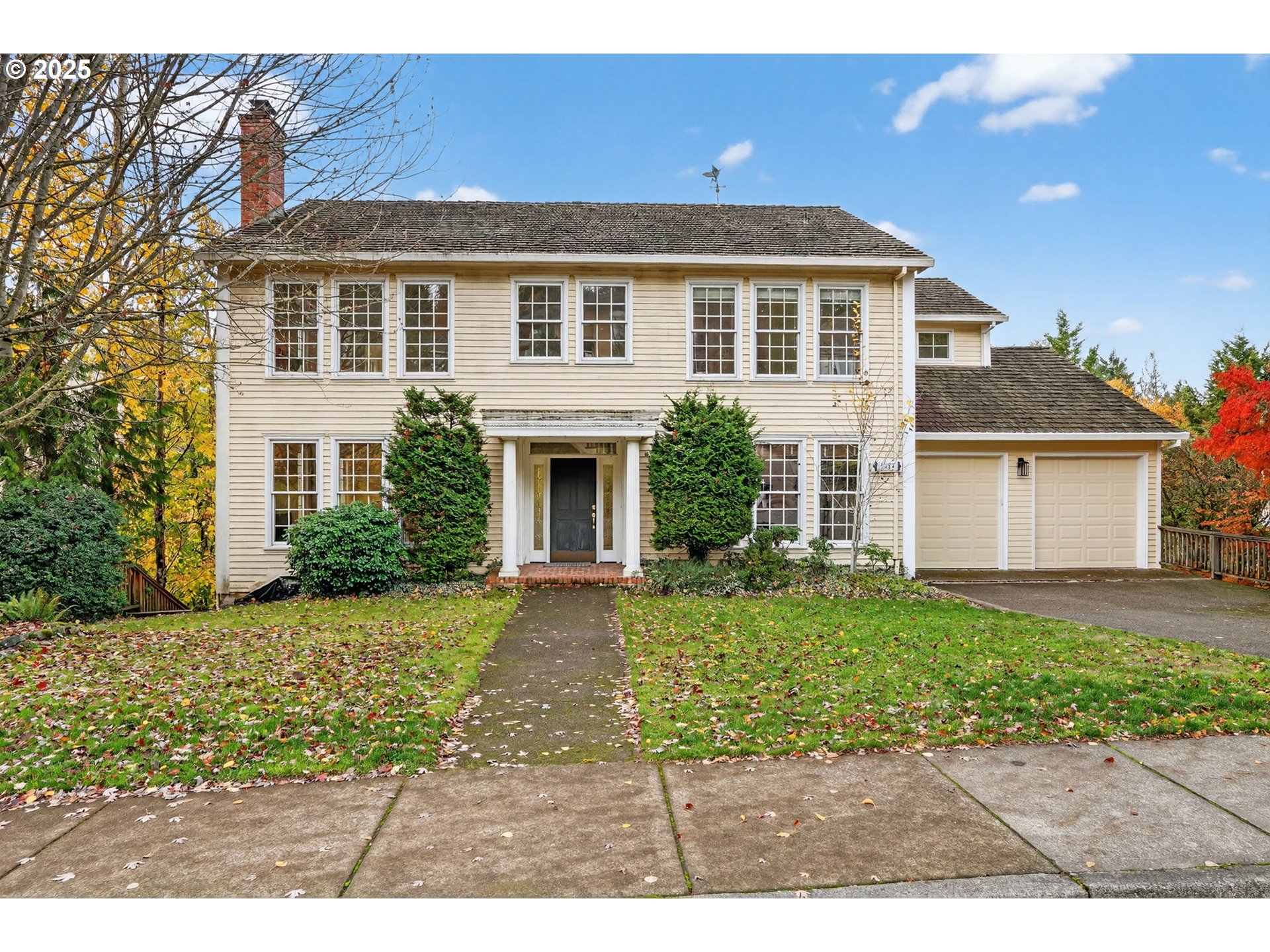 main property photo 0