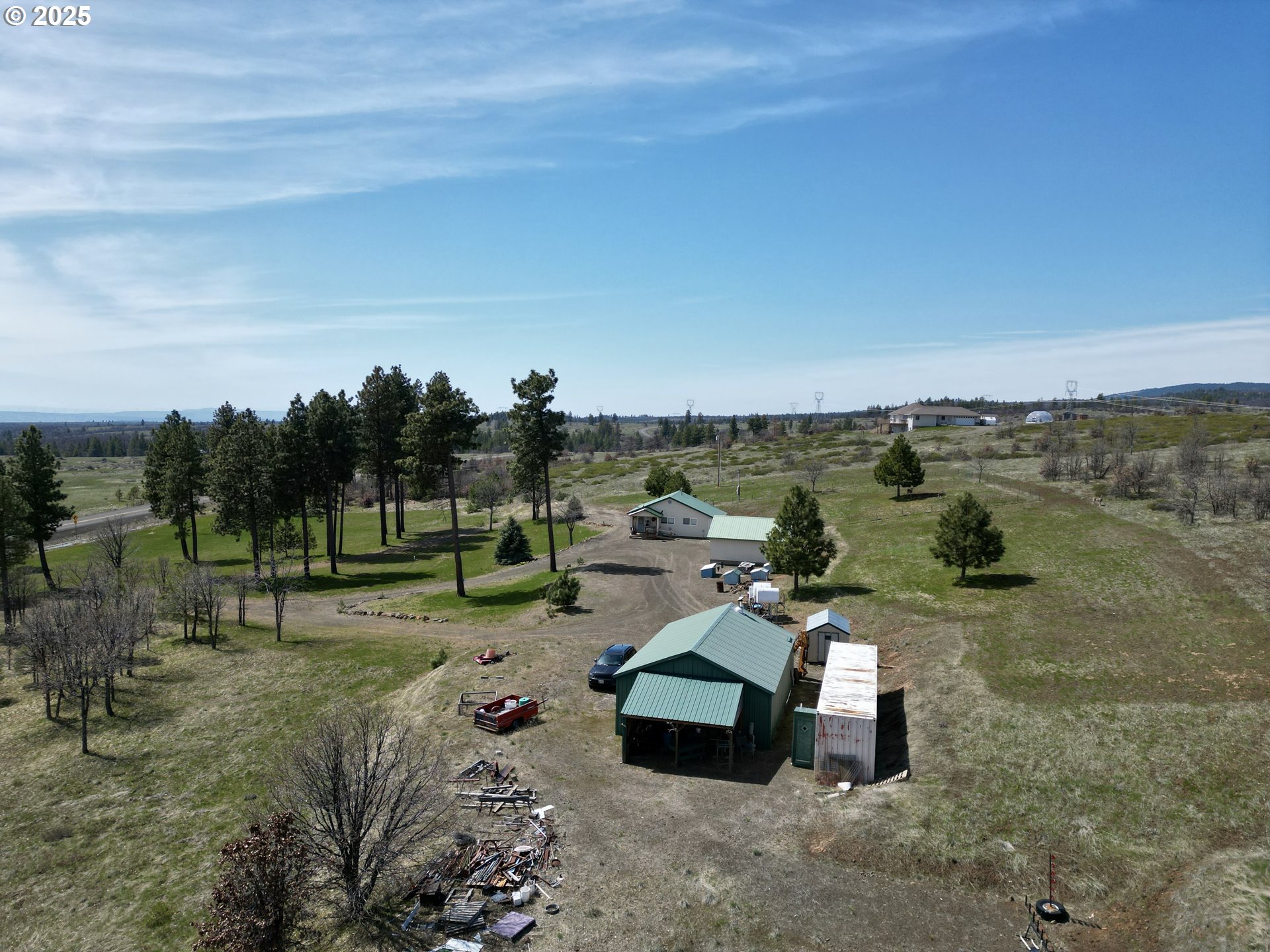 main property photo 6