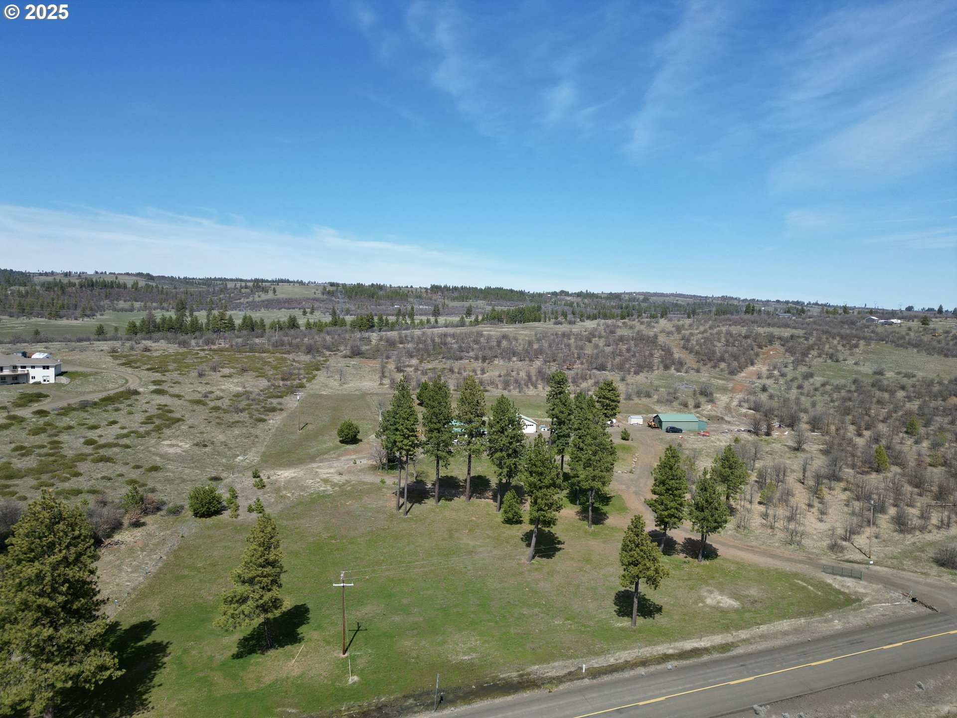 main property photo 8