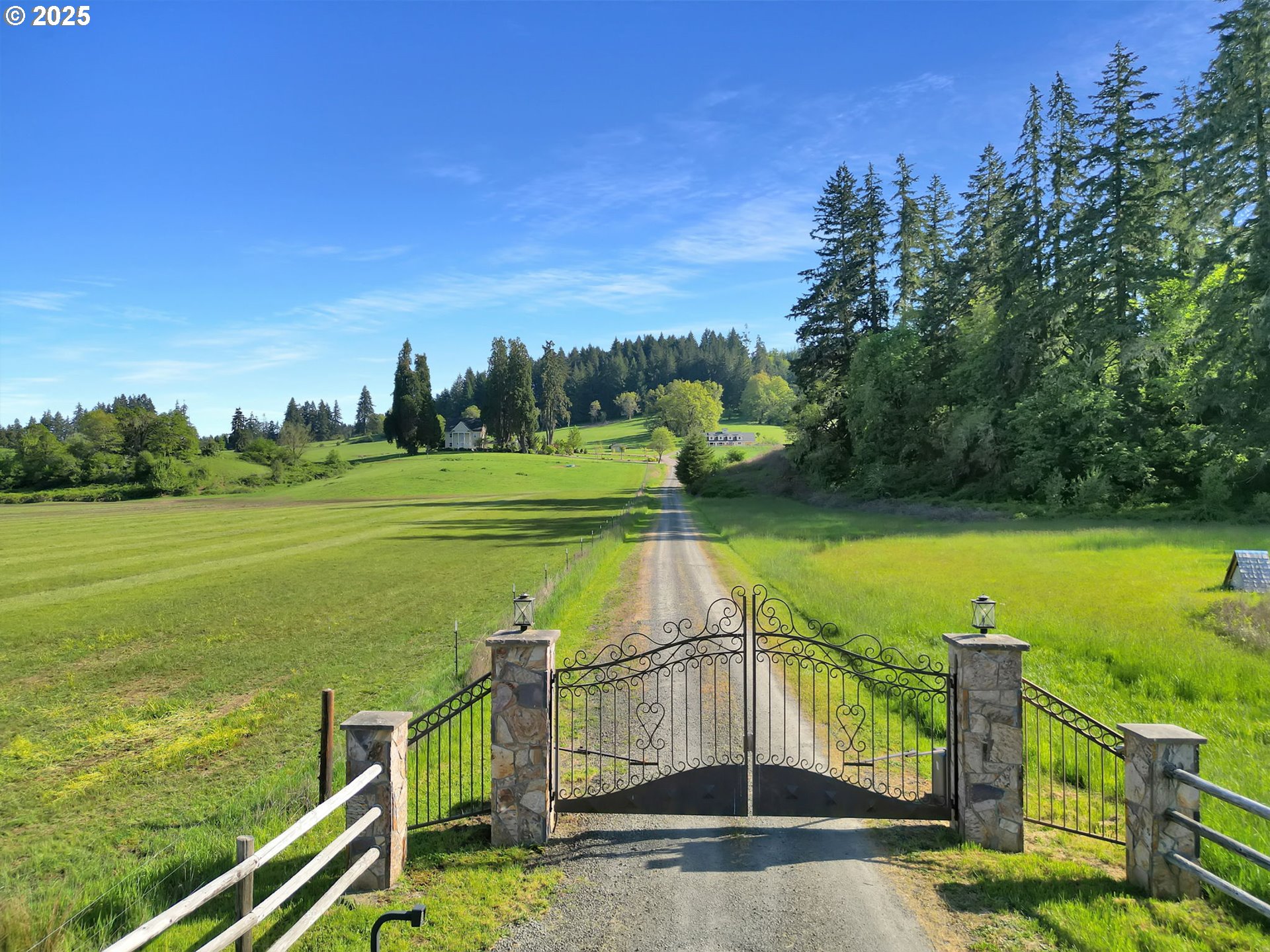main property photo 46