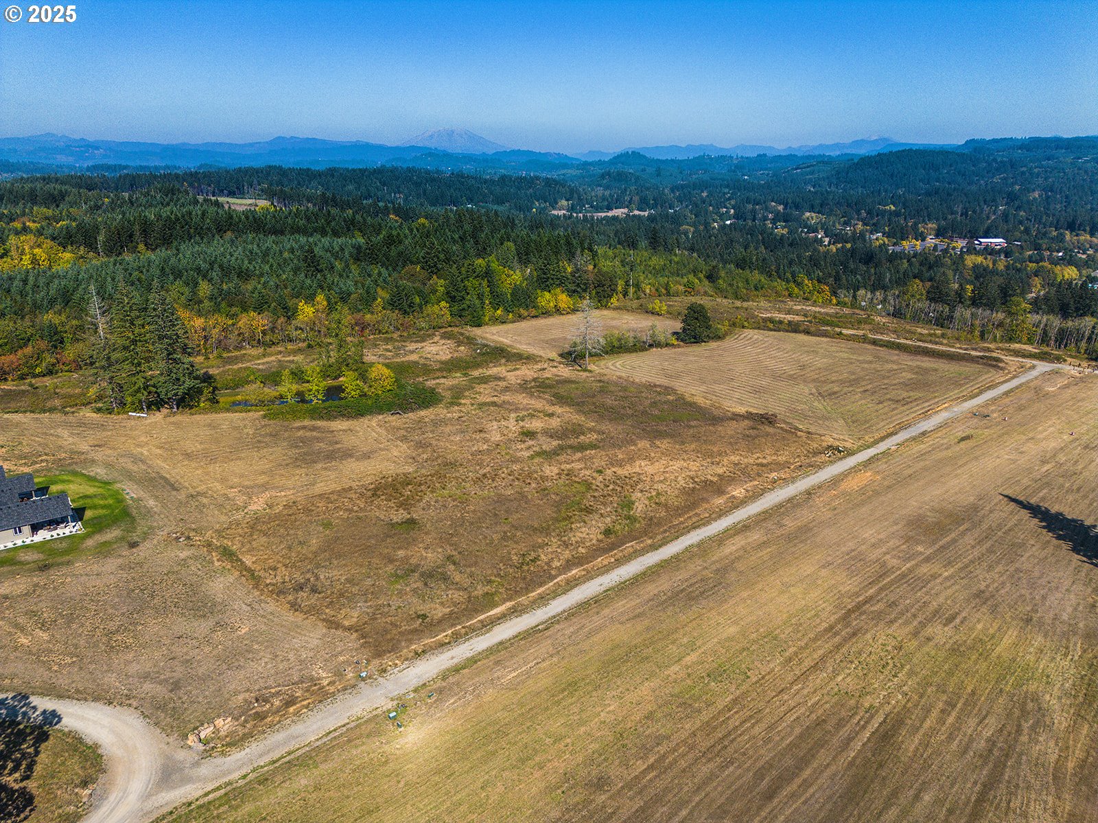 main property photo 47