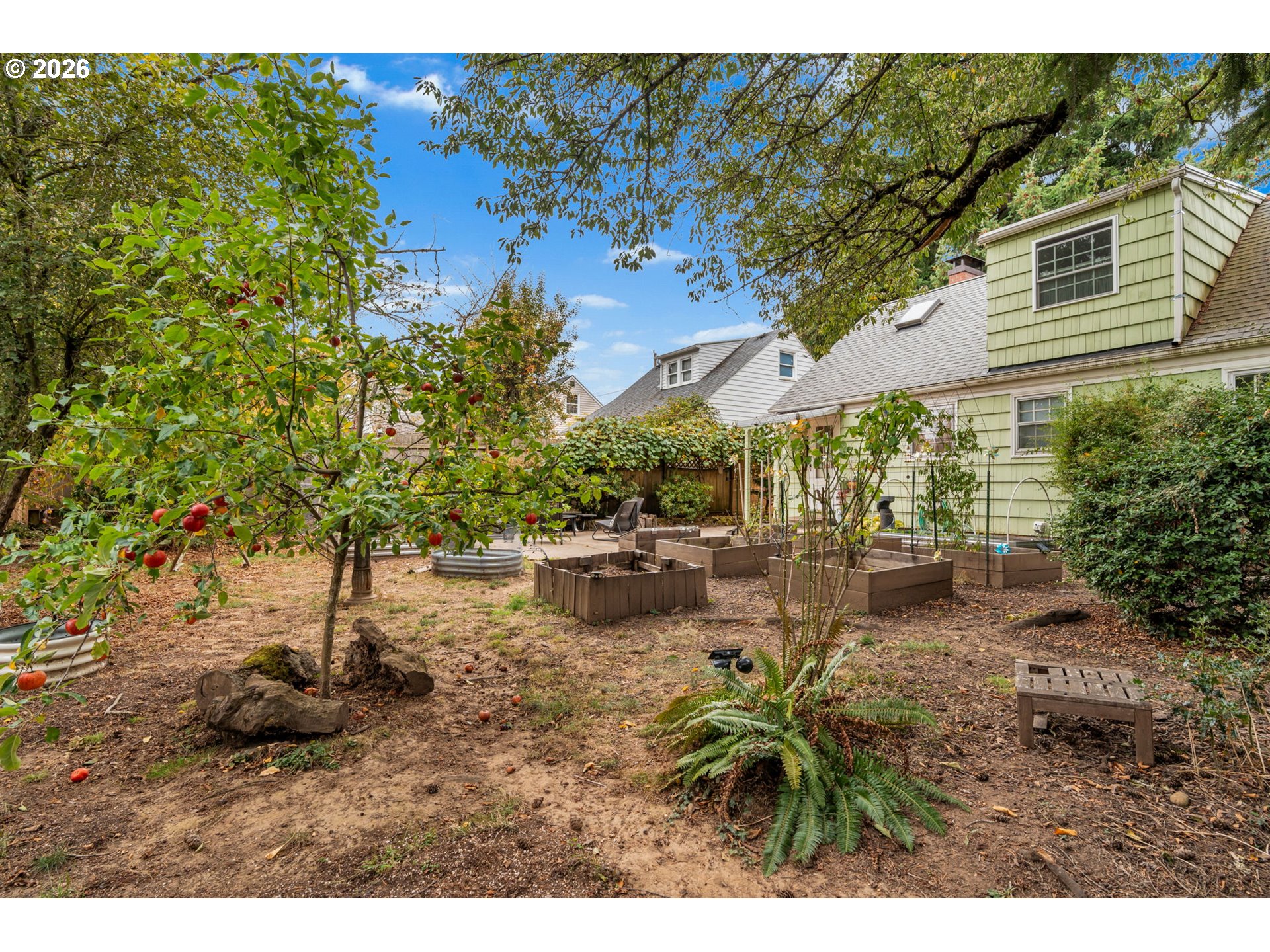 main property photo 36