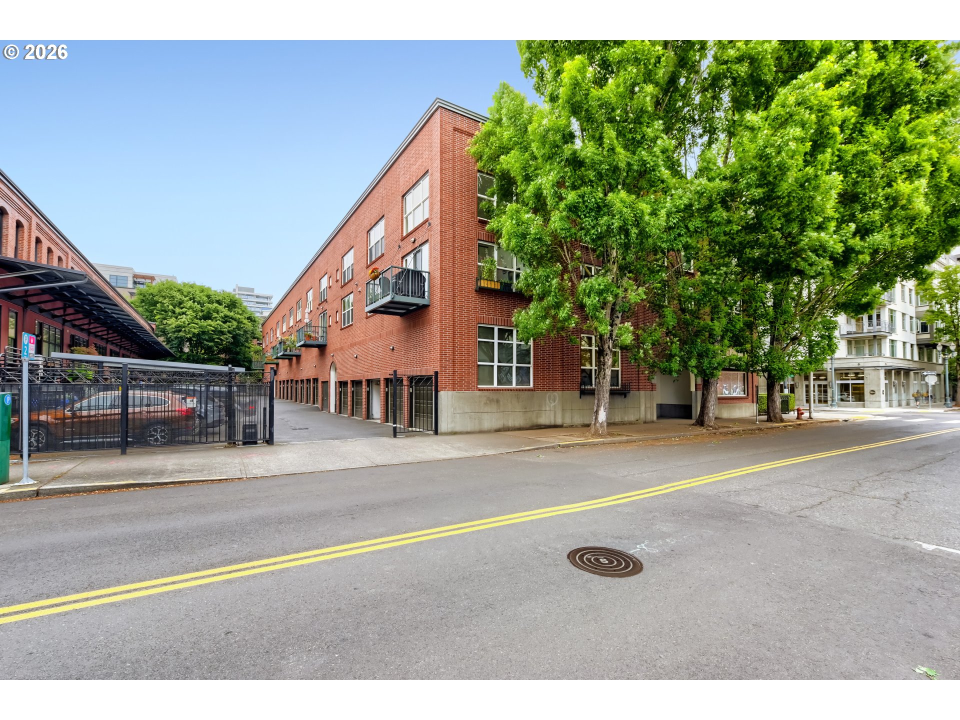main property photo 32