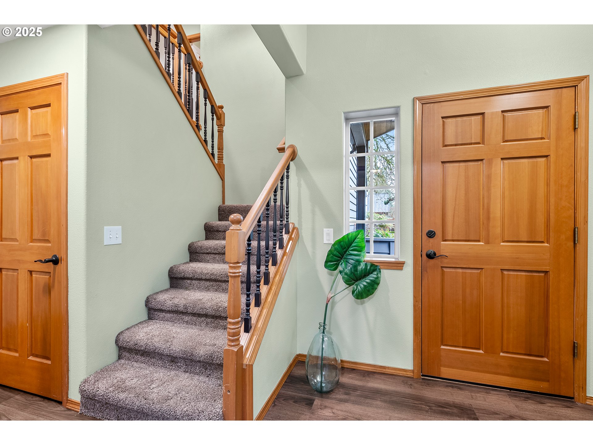 property viewer photo 10