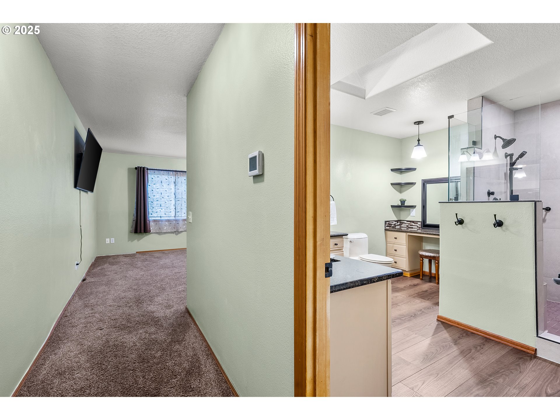 property viewer photo 22