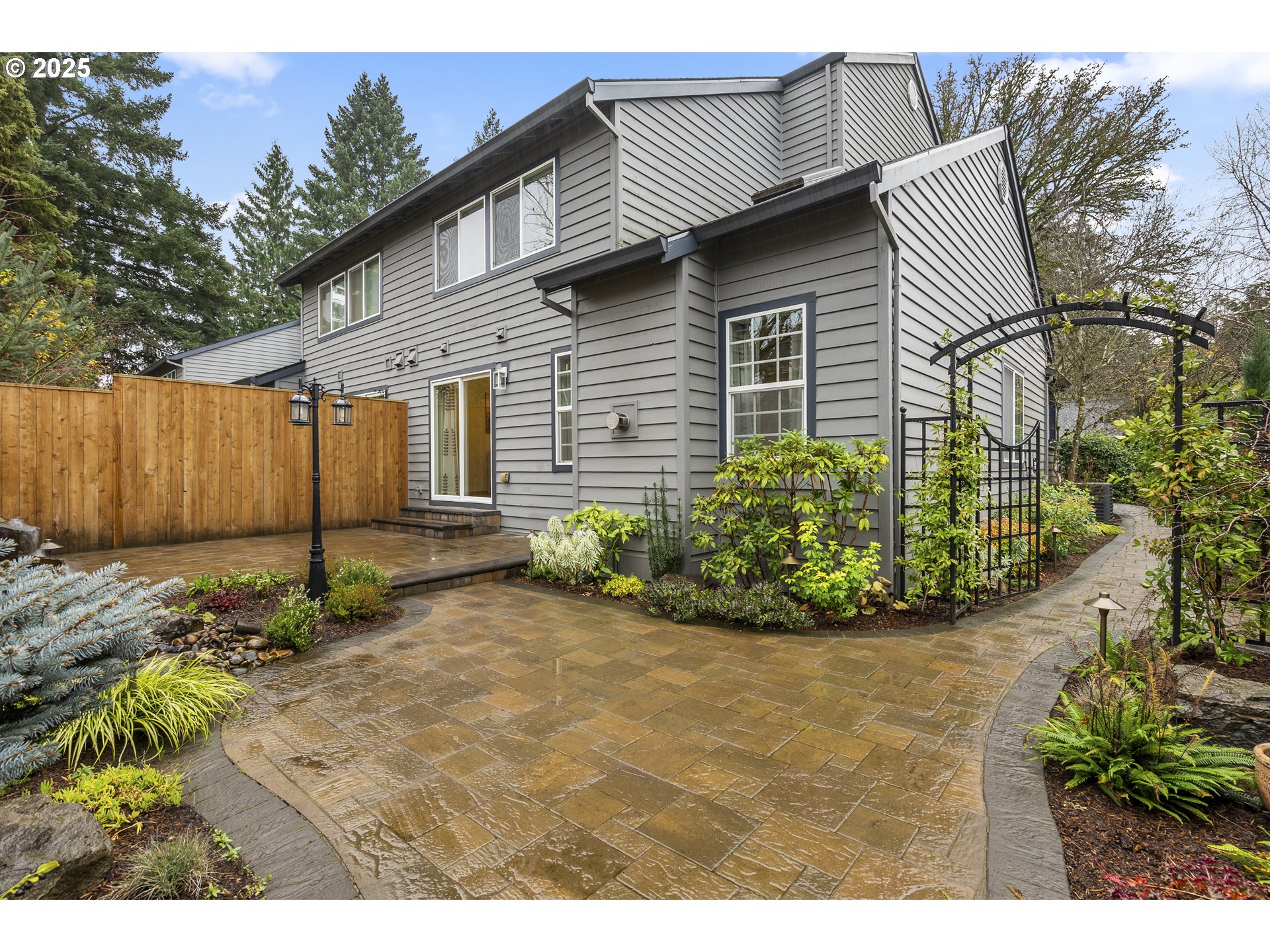 property viewer photo 37