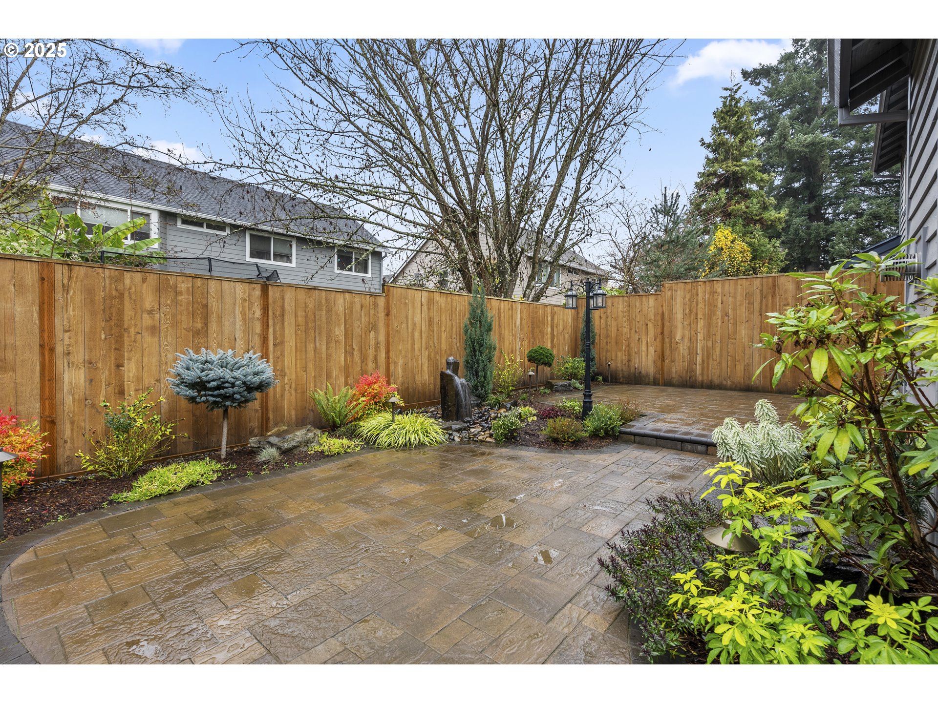 property viewer photo 38