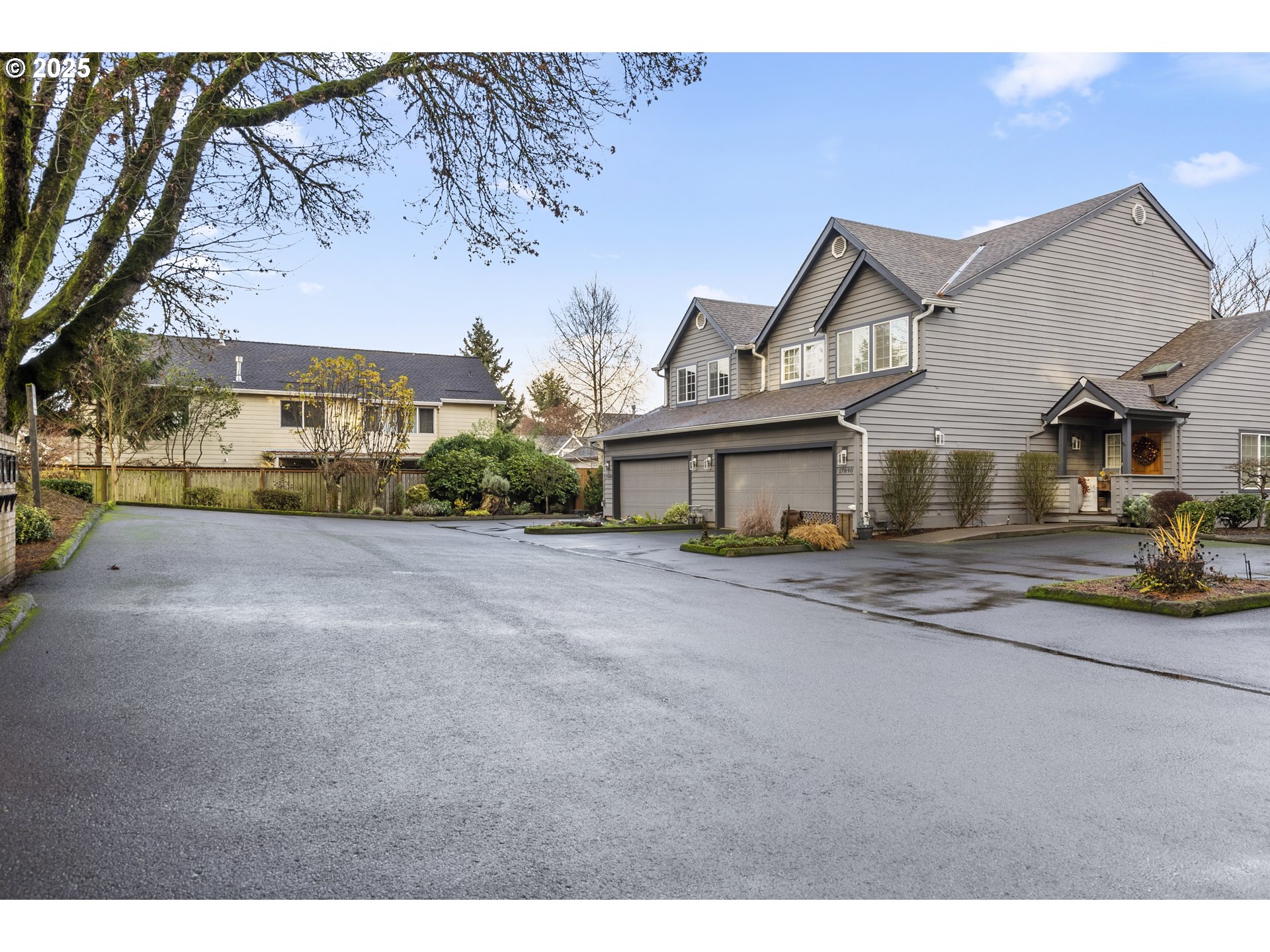 property viewer photo 4
