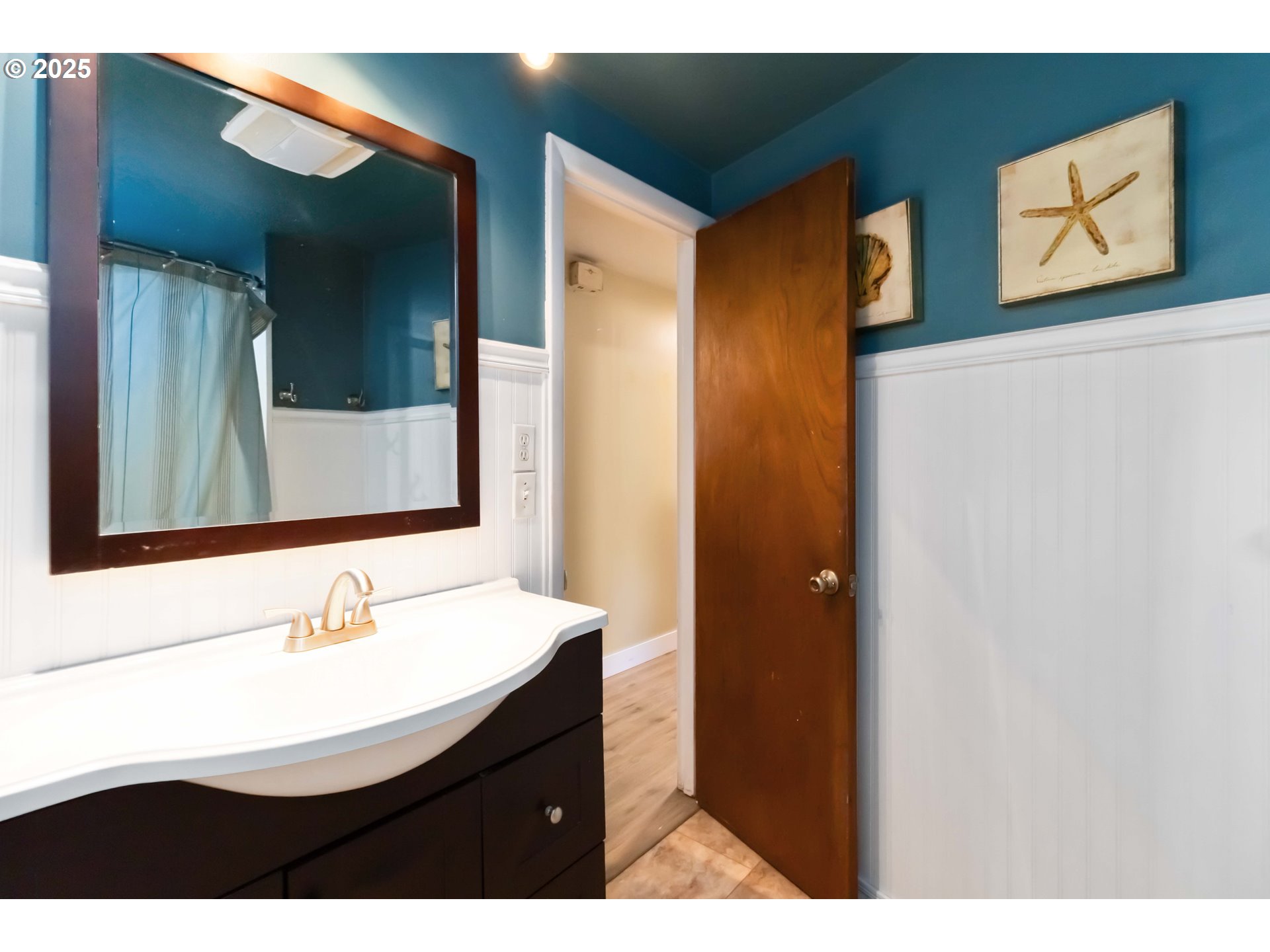 property viewer photo 13