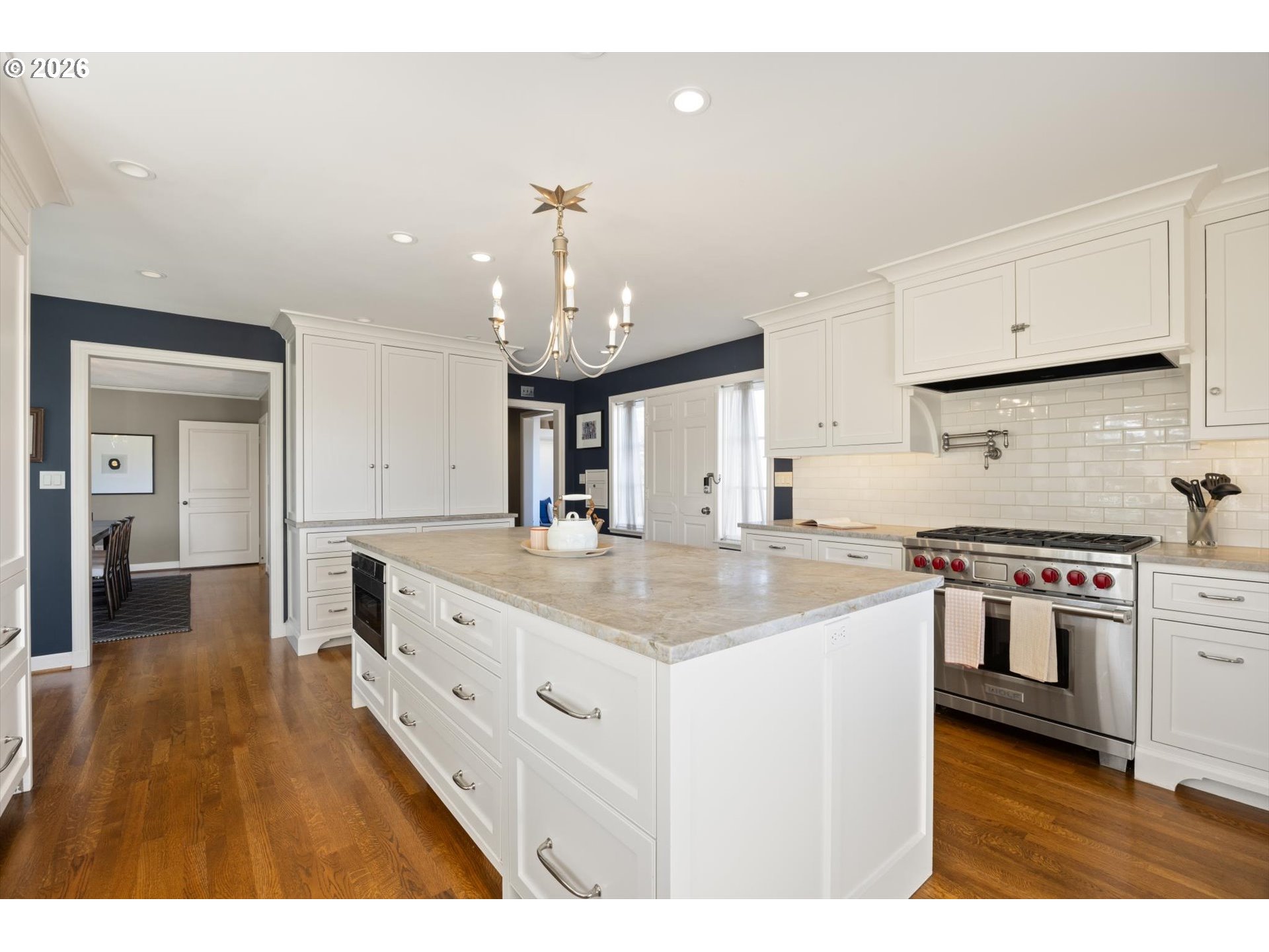 property viewer photo 17