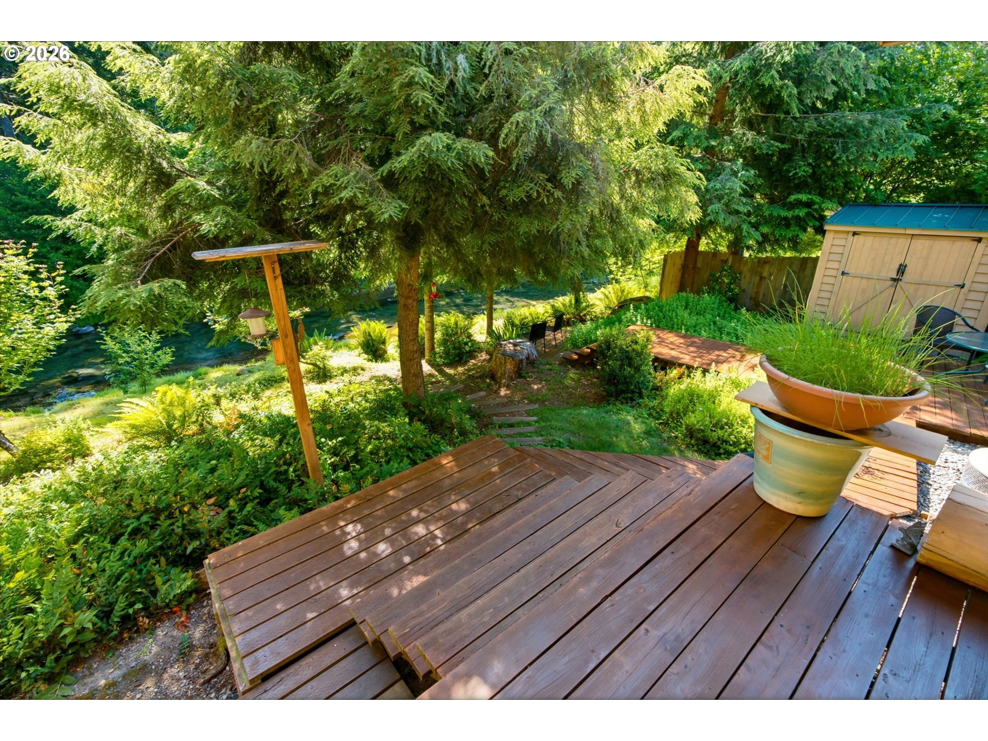 main property photo 27