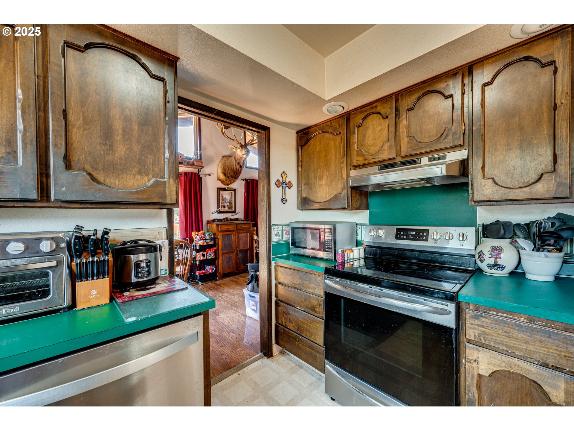 property viewer photo 13