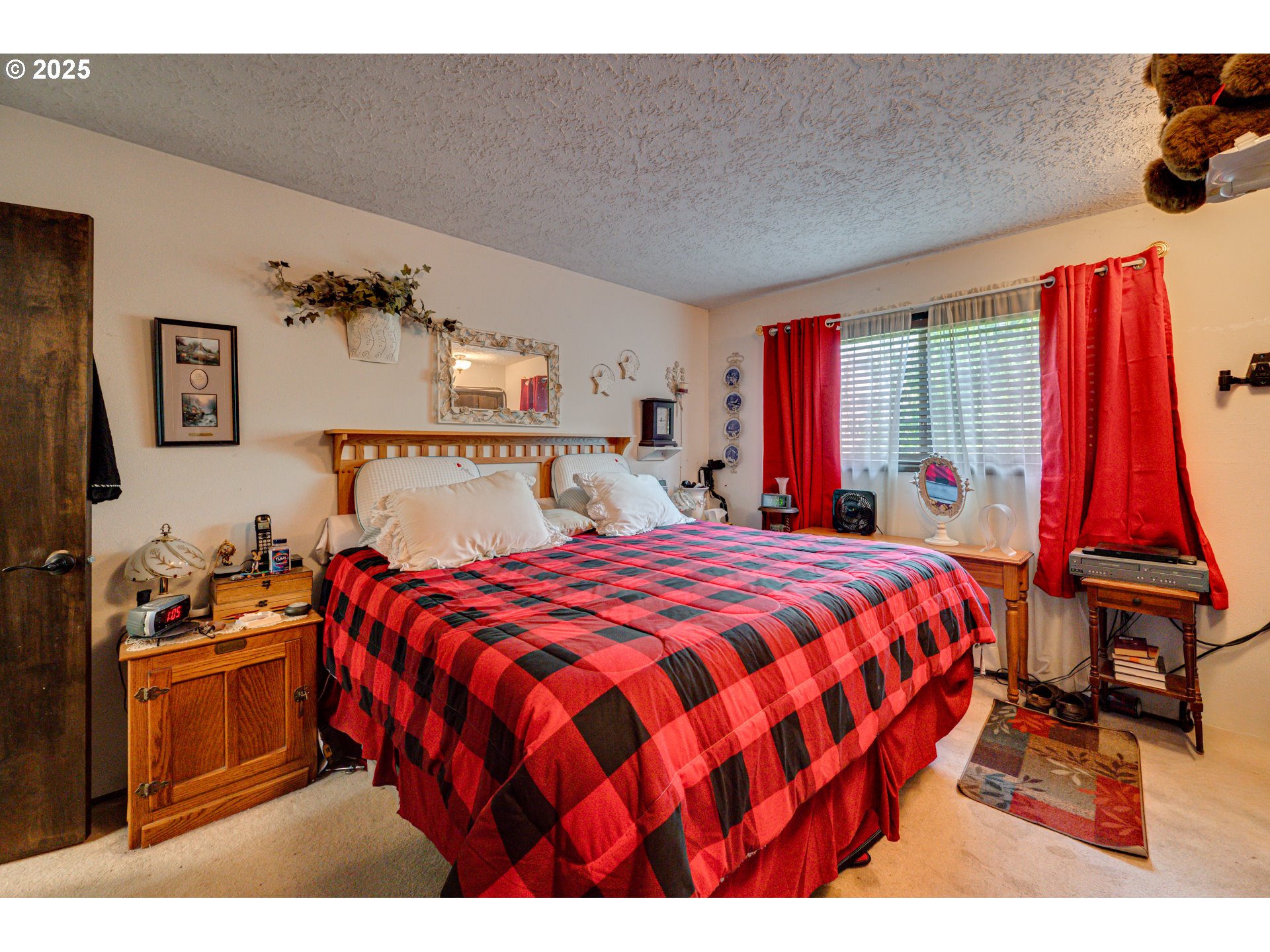 property viewer photo 15