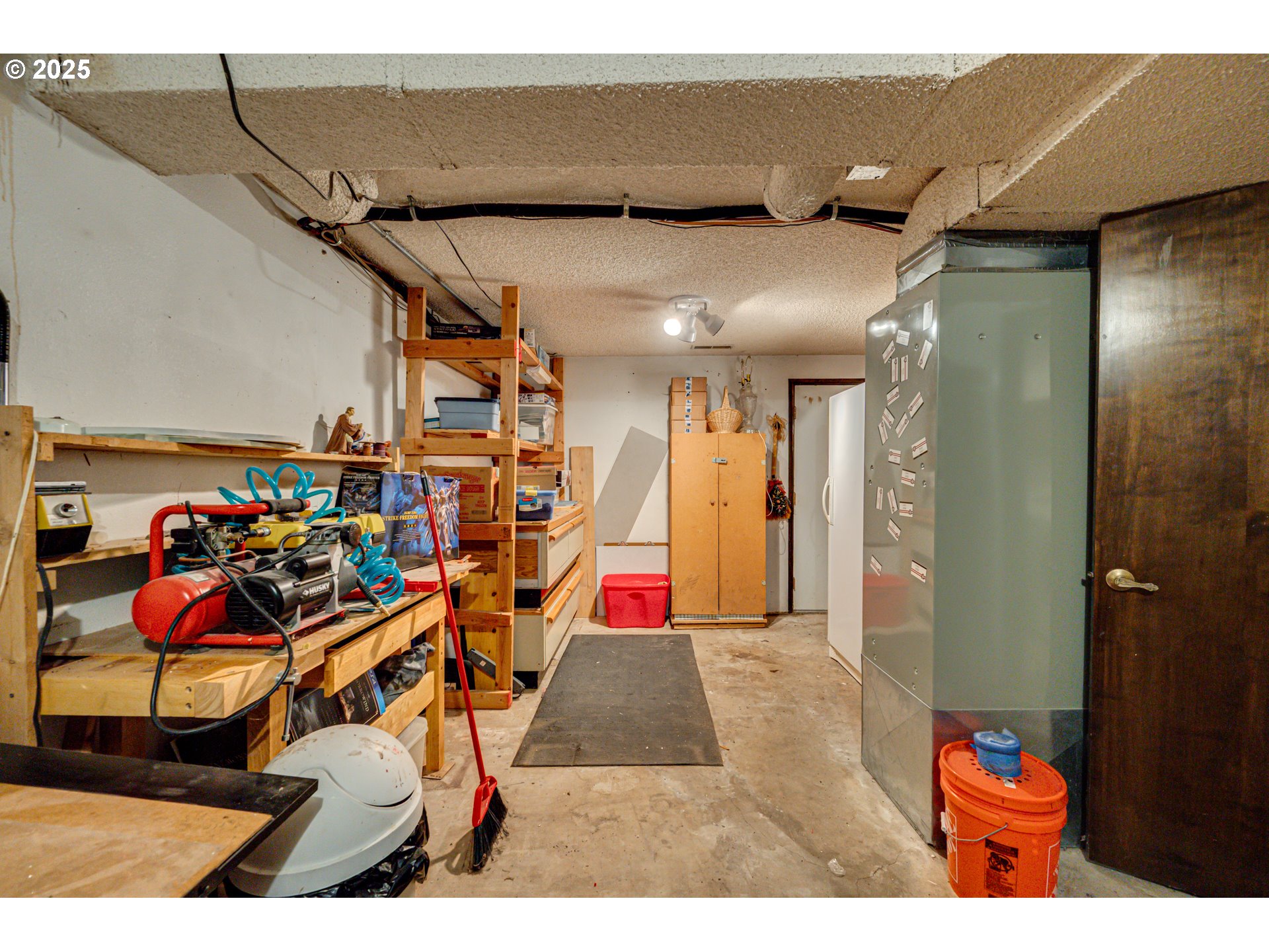property viewer photo 26