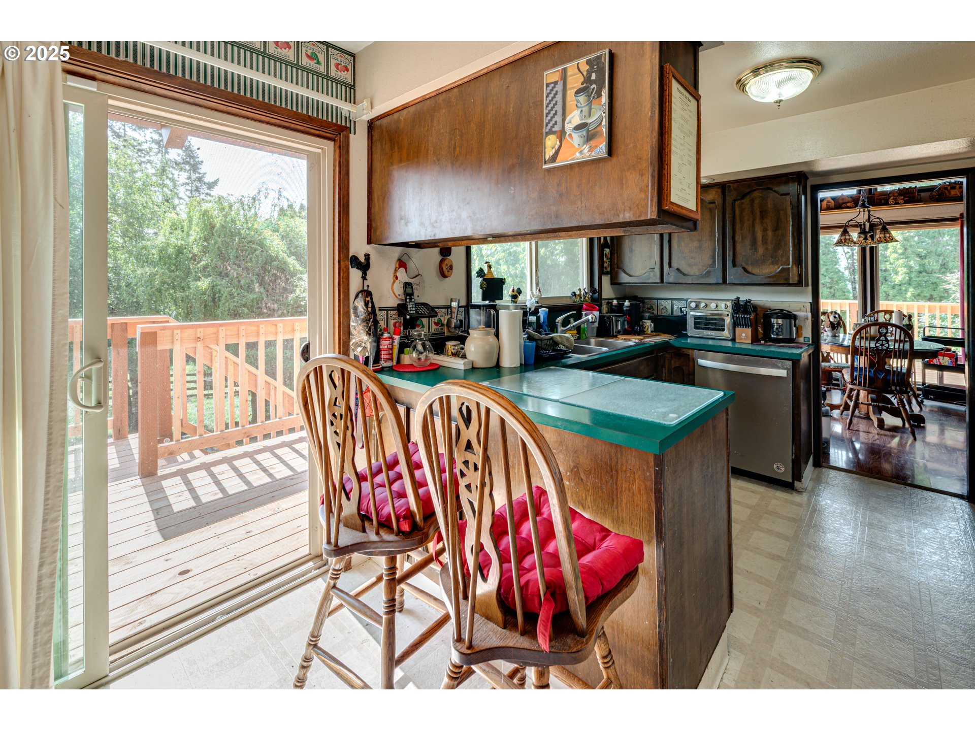 property viewer photo 7