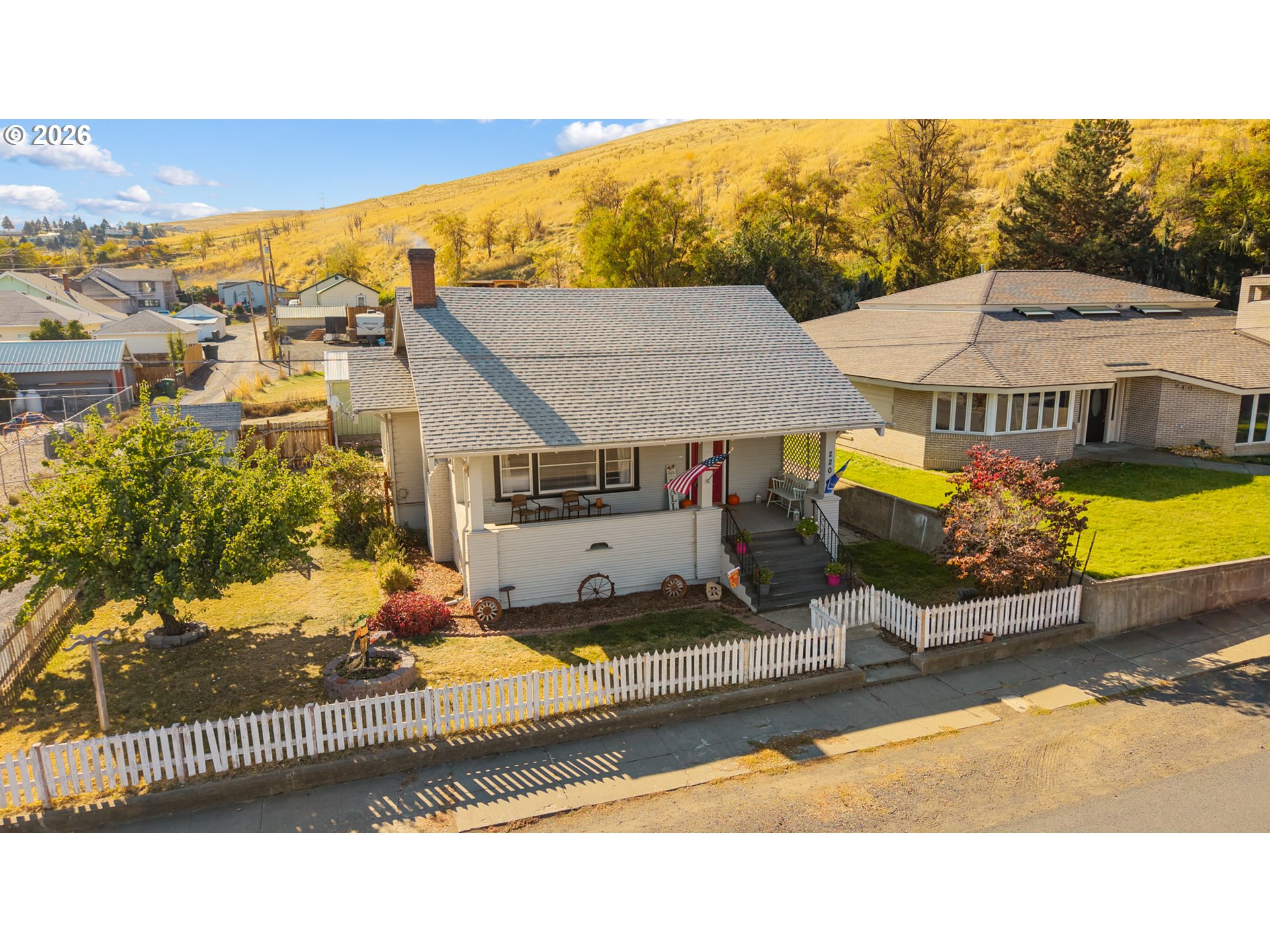 main property photo 3