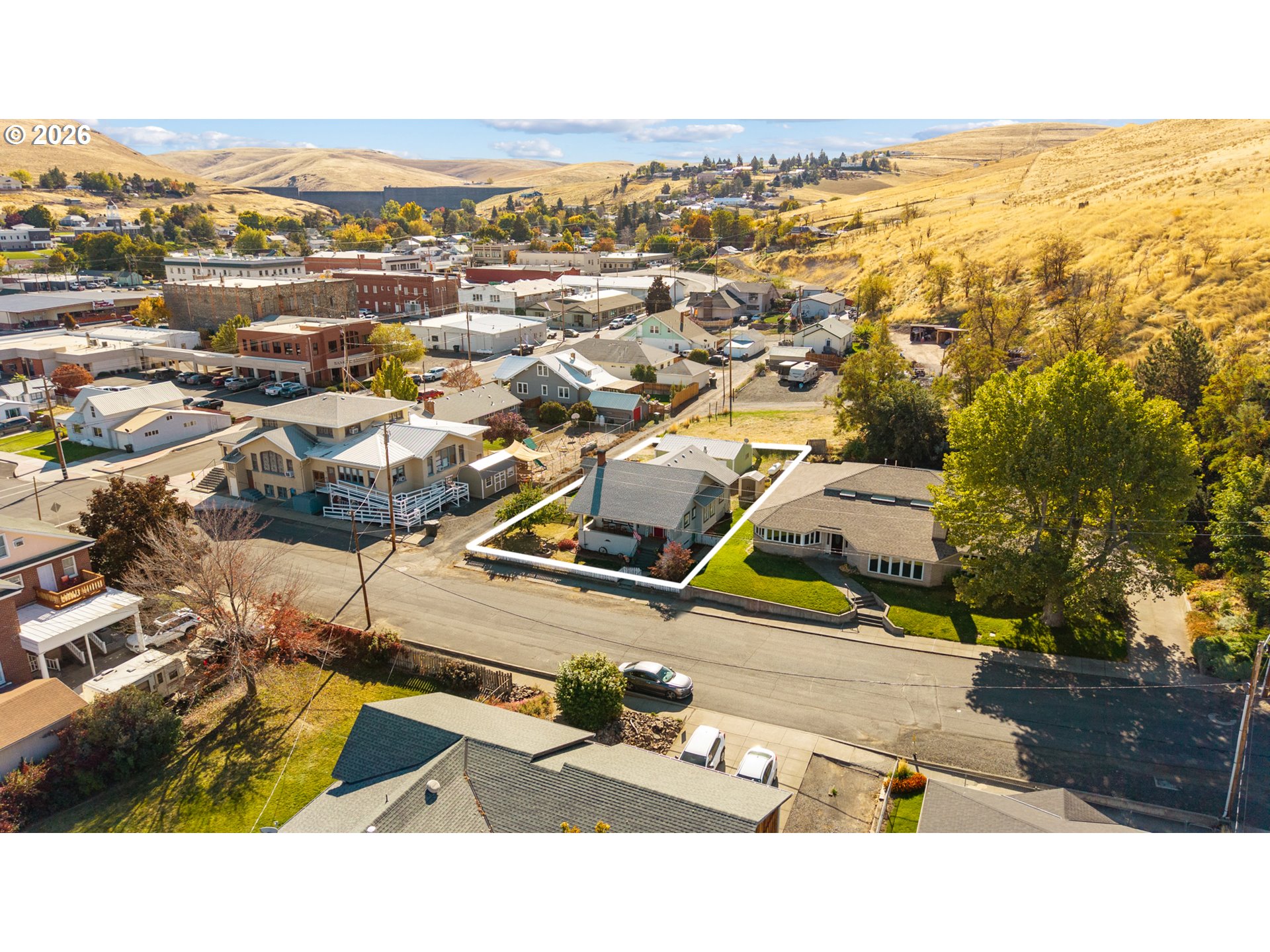 main property photo 42