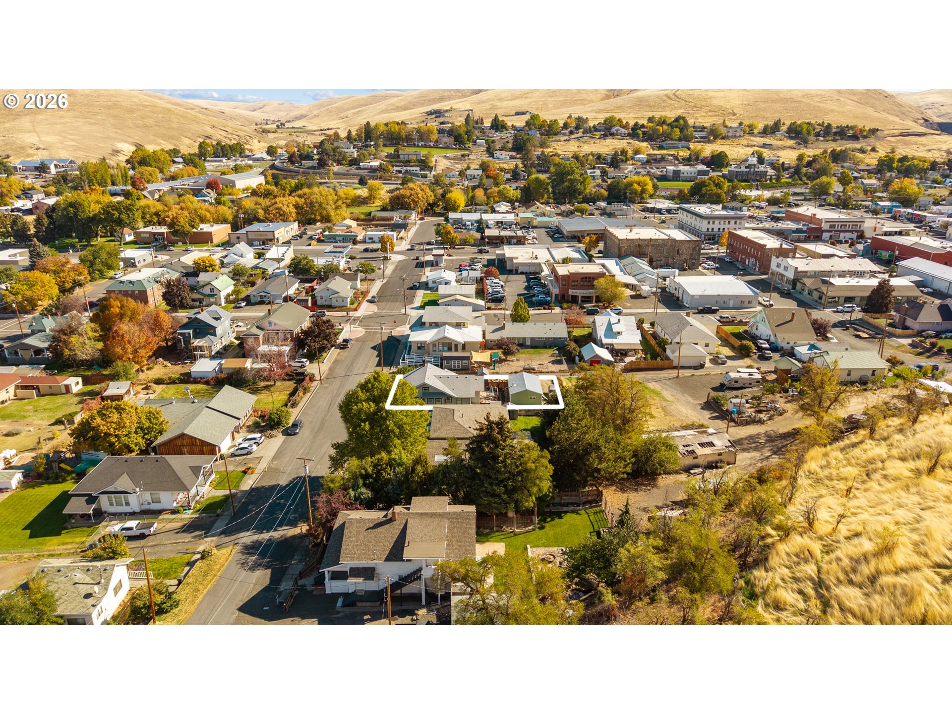 main property photo 44