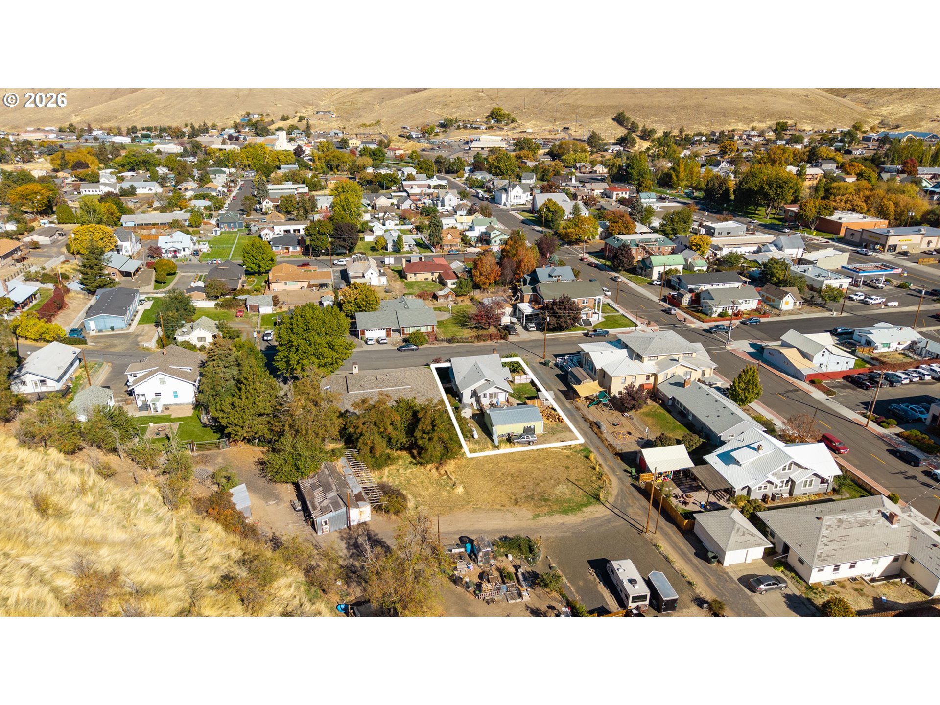 main property photo 46