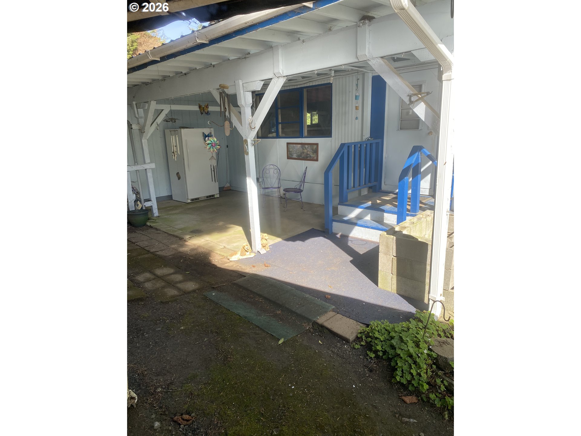 main property photo 13