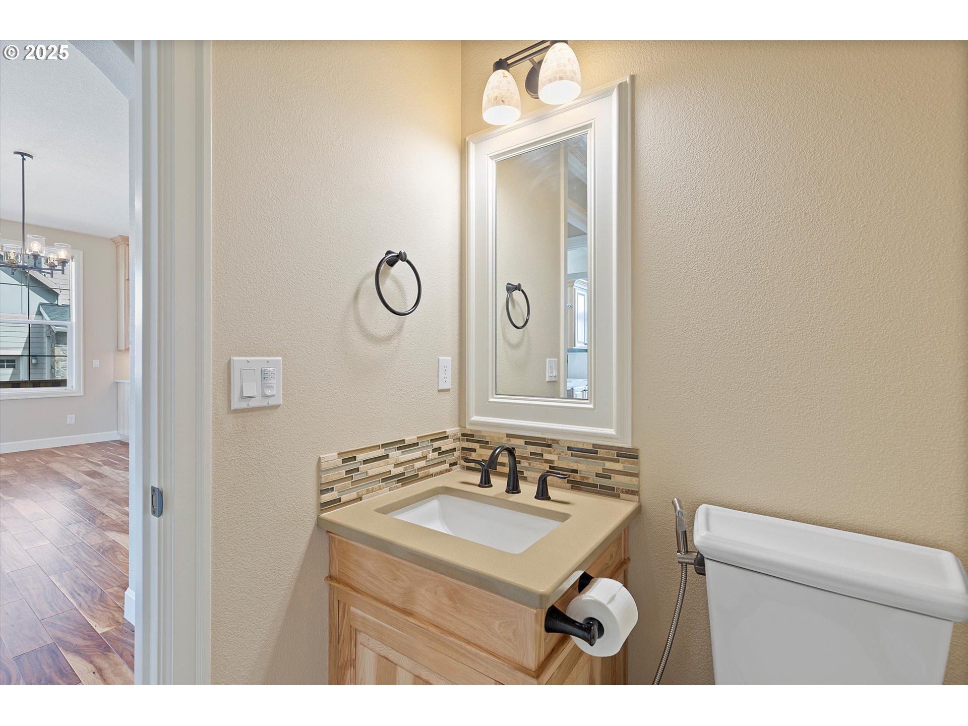 property viewer photo 17