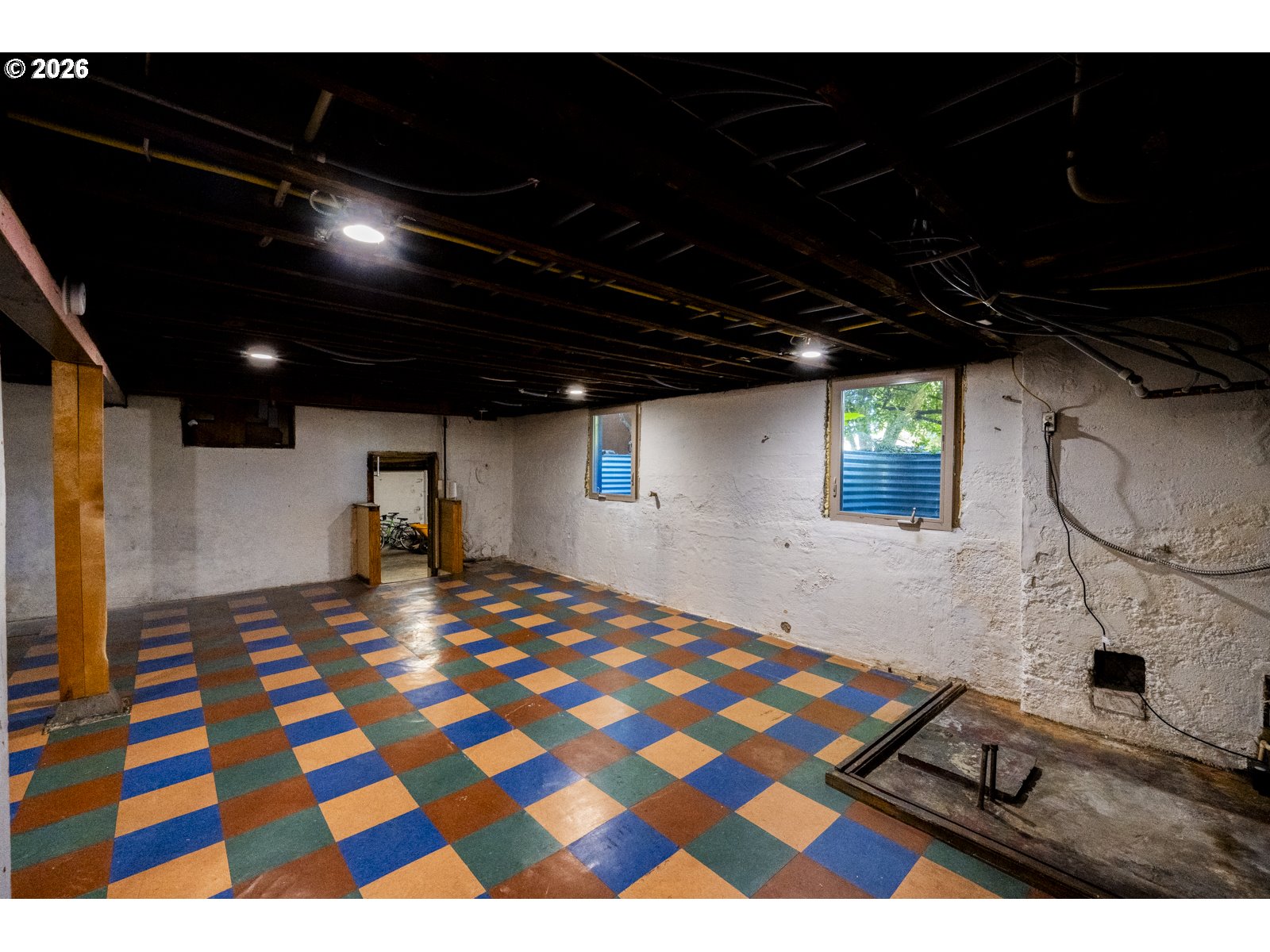 main property photo 43