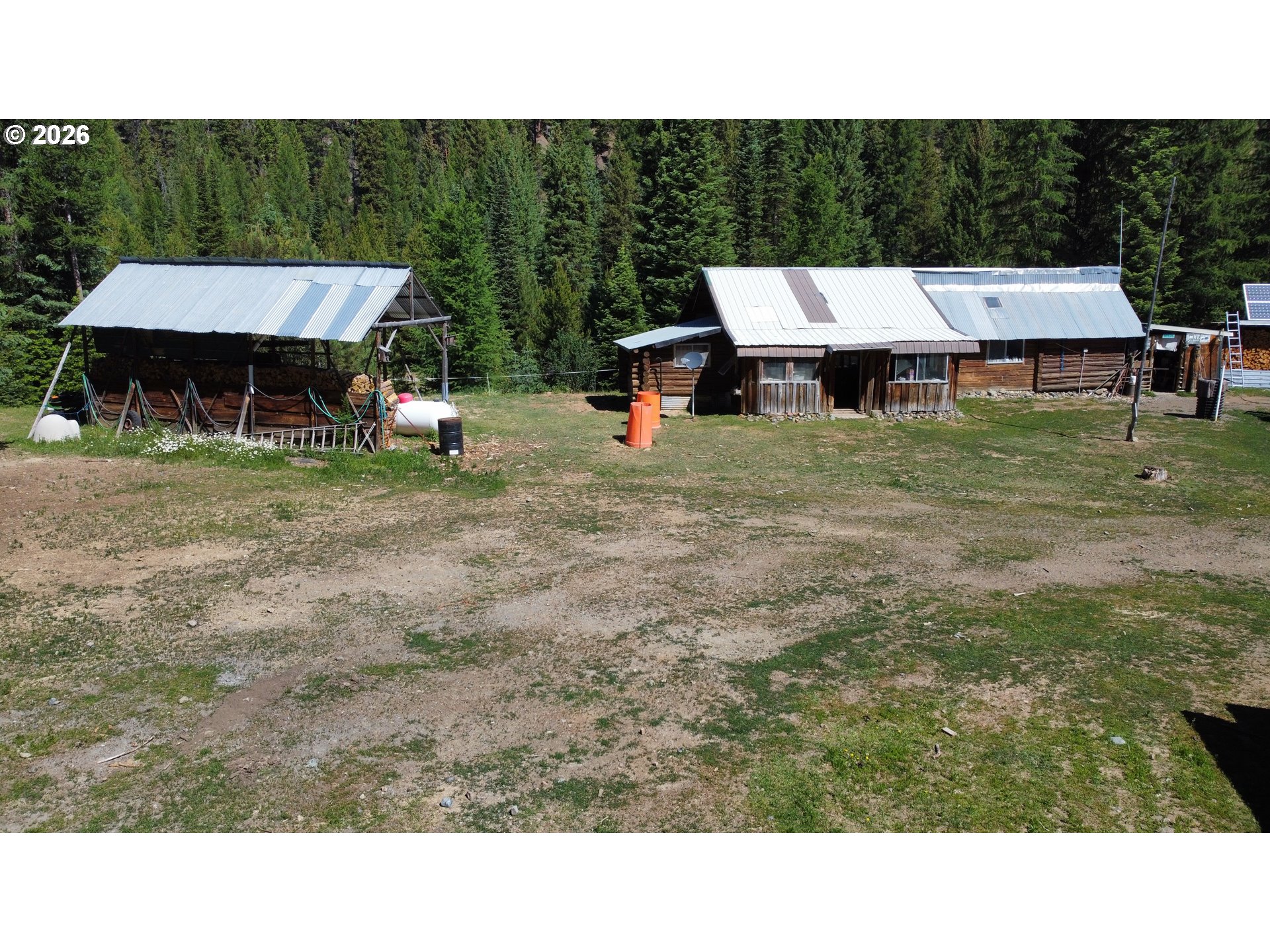 main property photo 18