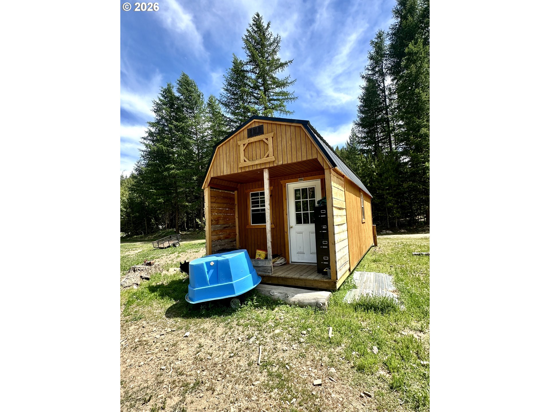 main property photo 34