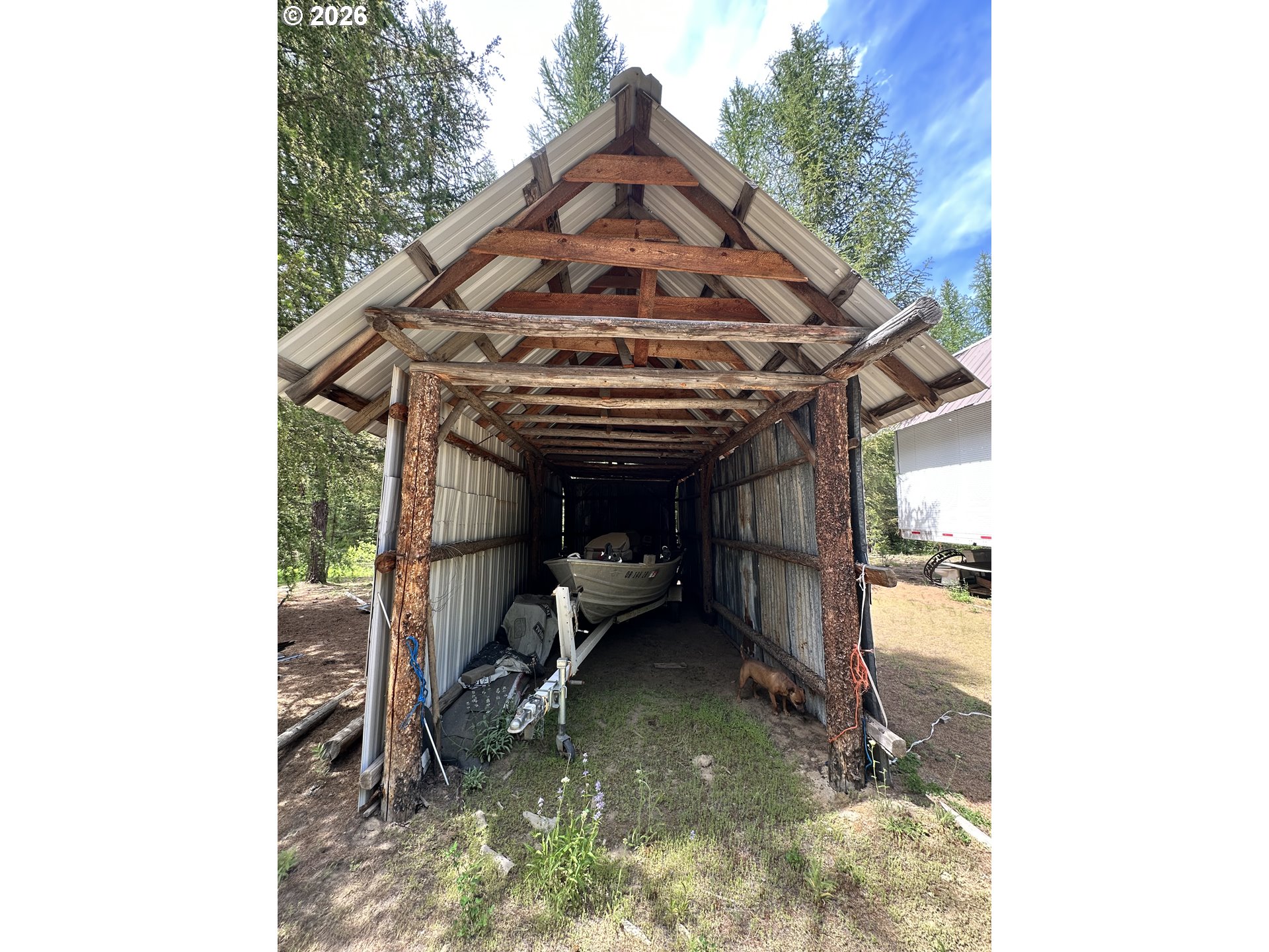 main property photo 37