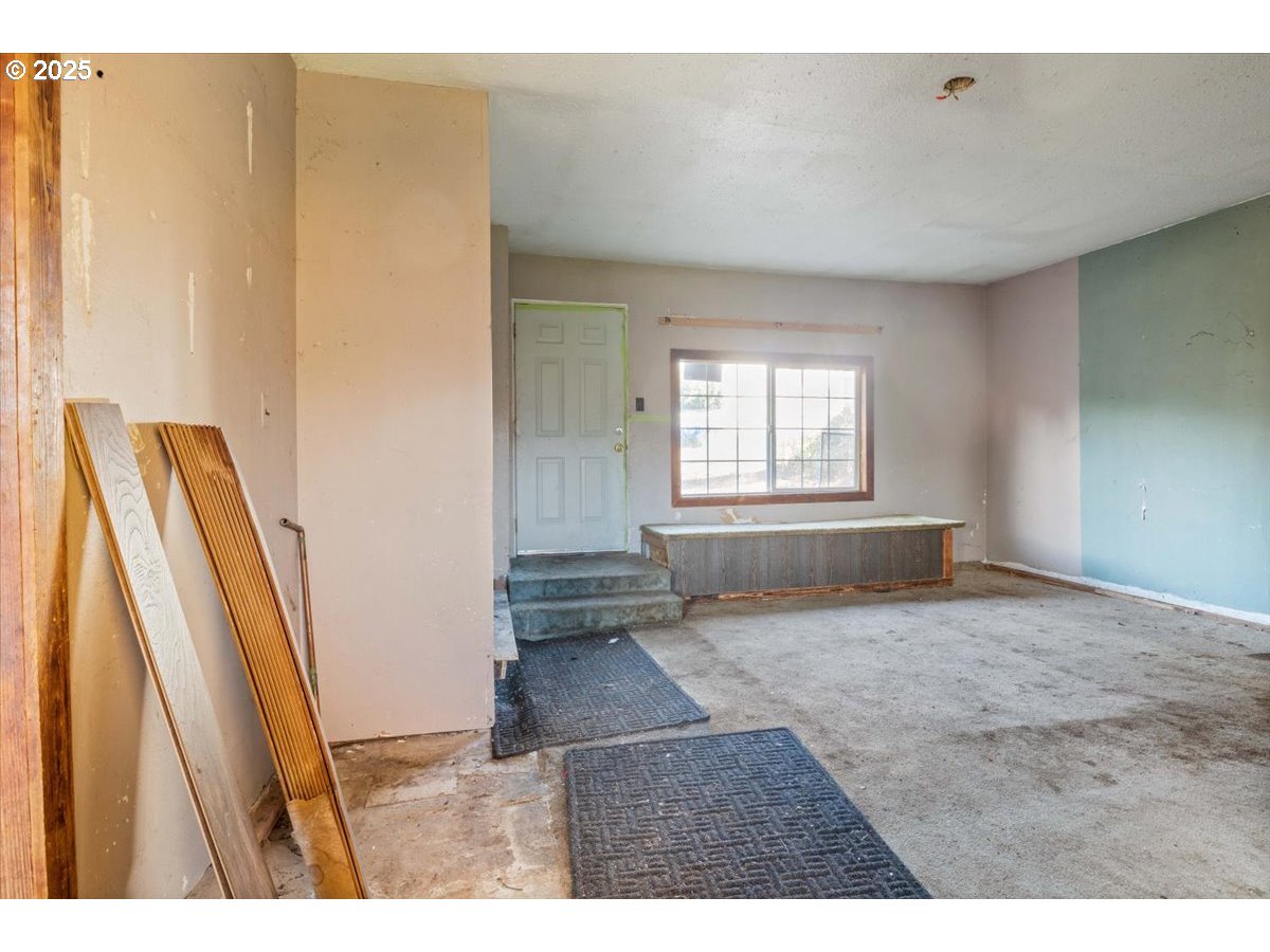 property viewer photo 10