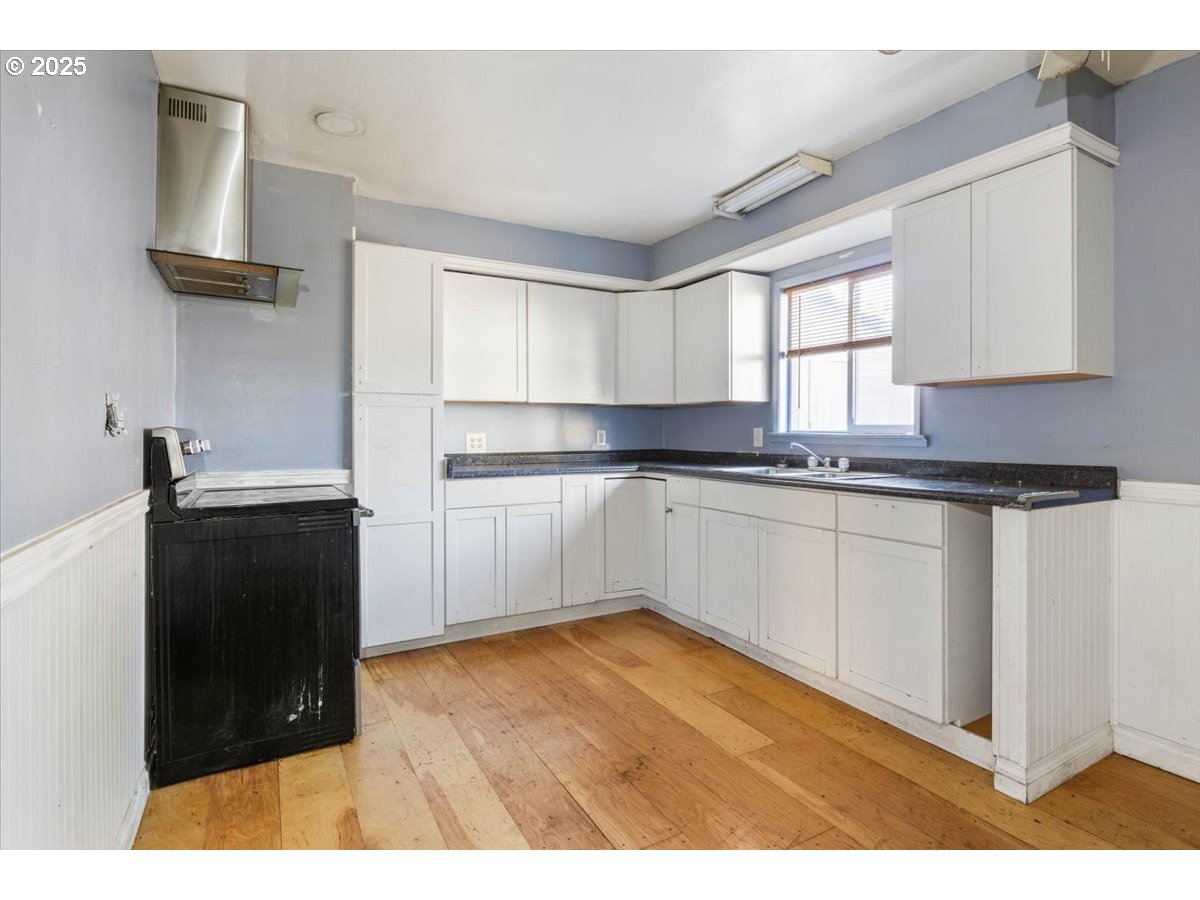 property viewer photo 17
